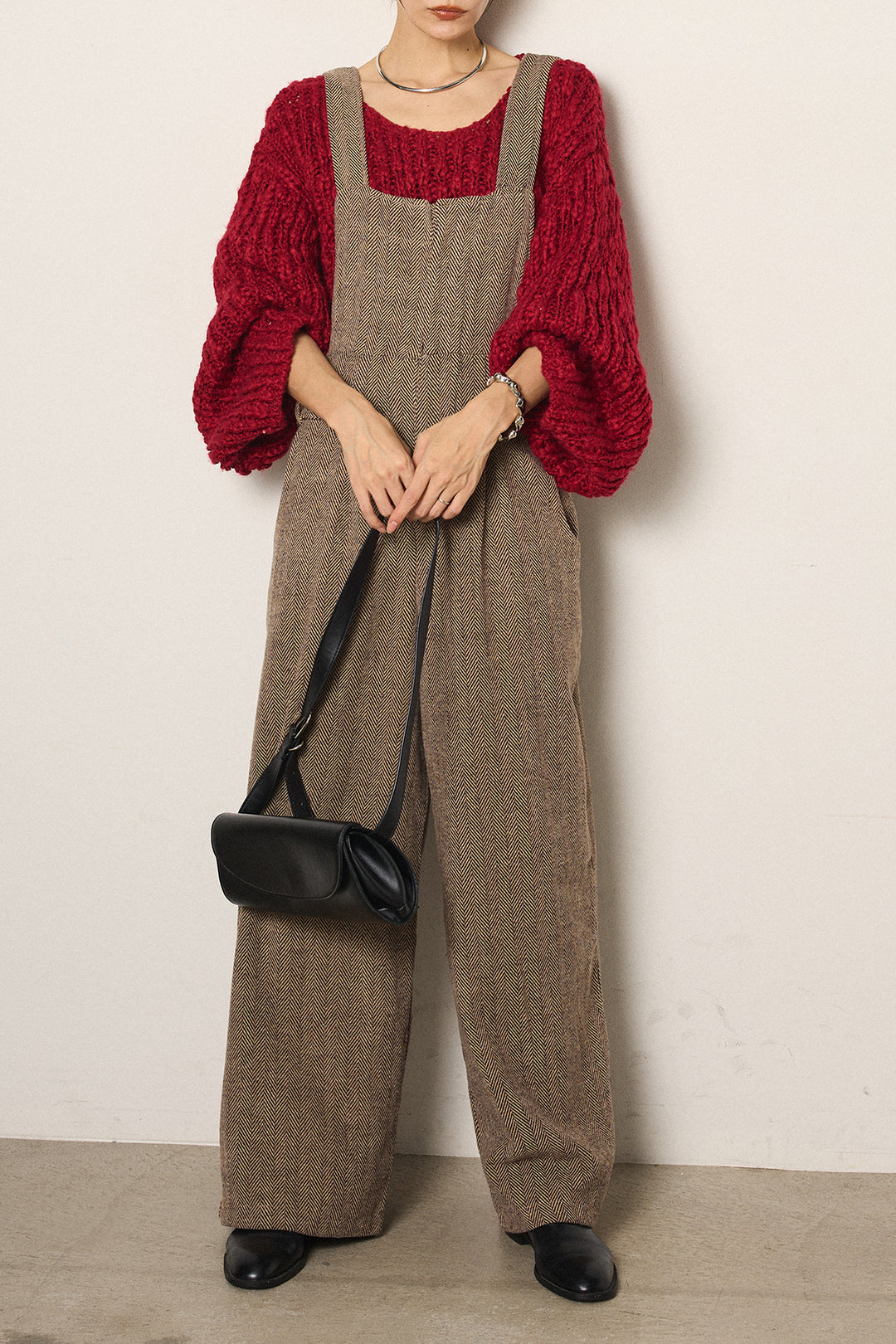 [SET]チャンキースラブニットクロップドプルオーバー+クラシックヘリンボーンサロペット(2set)