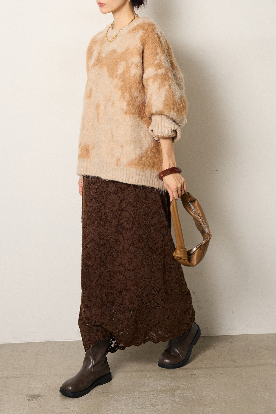 [SET]モヘアタッチマーブルニット+花柄刺繍ベロアフレアスカート(2set)