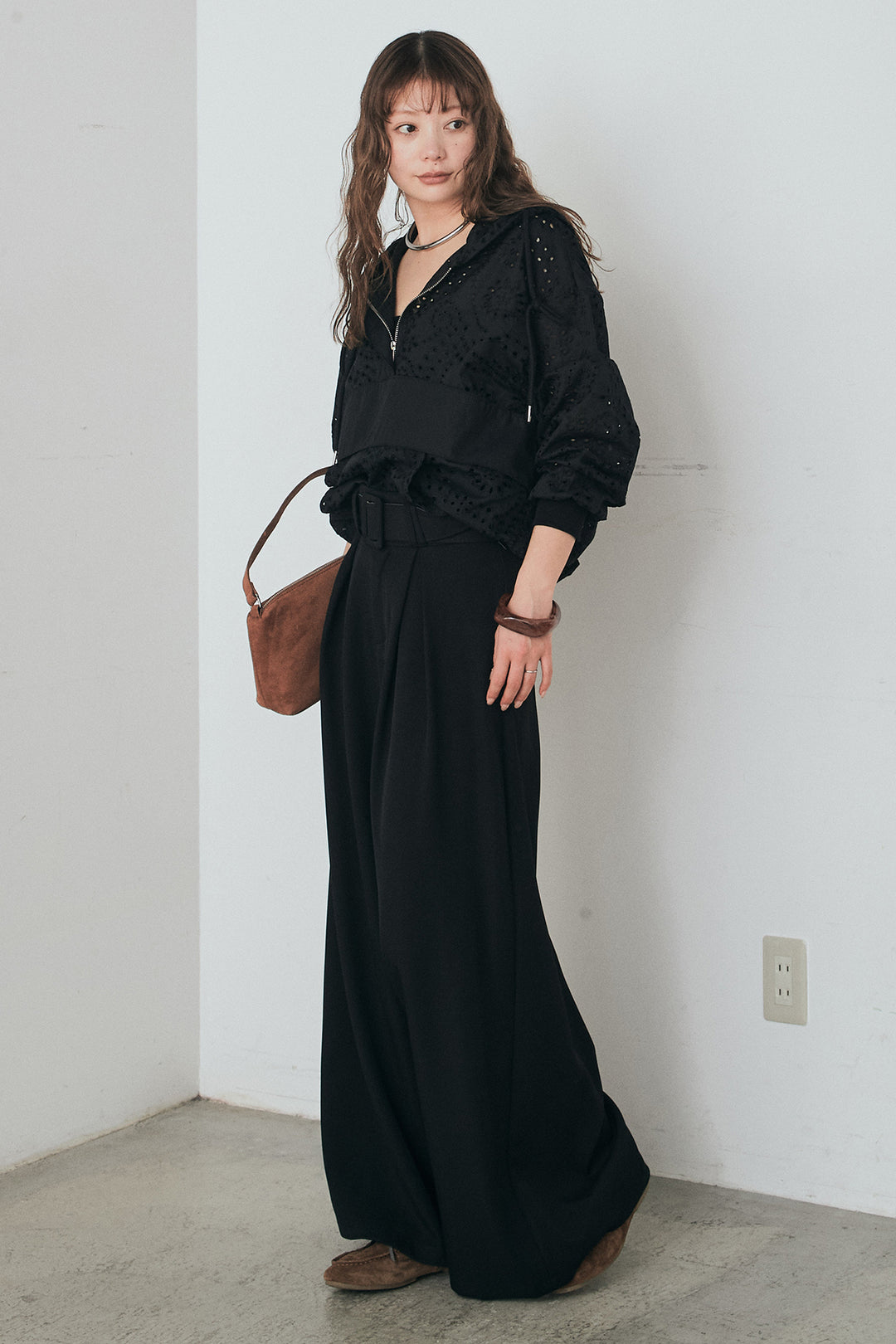 [SET]レースハーフジップアップフーディー+ベルト付きツータックワイドパンツ(2set)