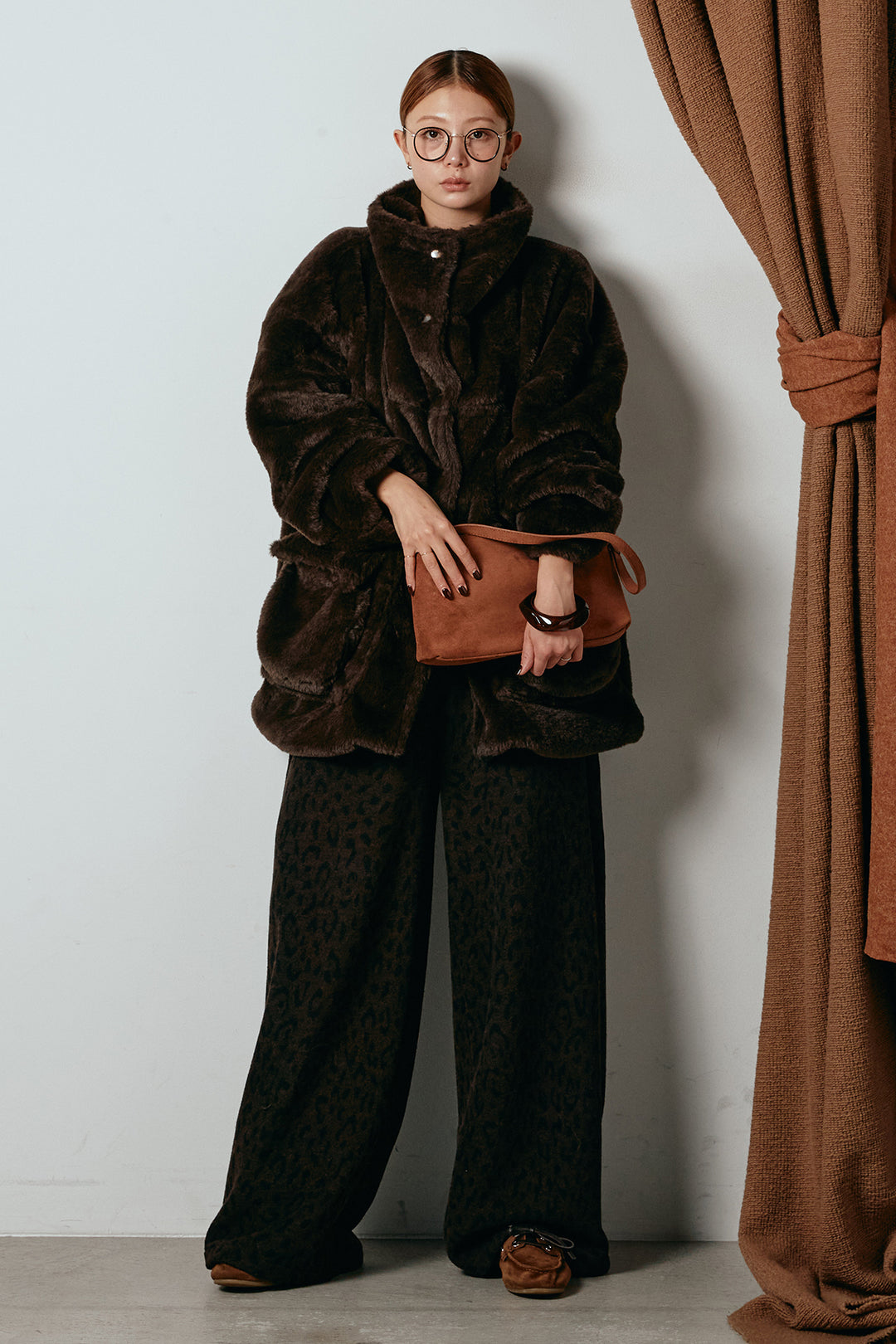 [SET]スタンドネックファーコート+レオパードジャガードニットパンツ(2set)