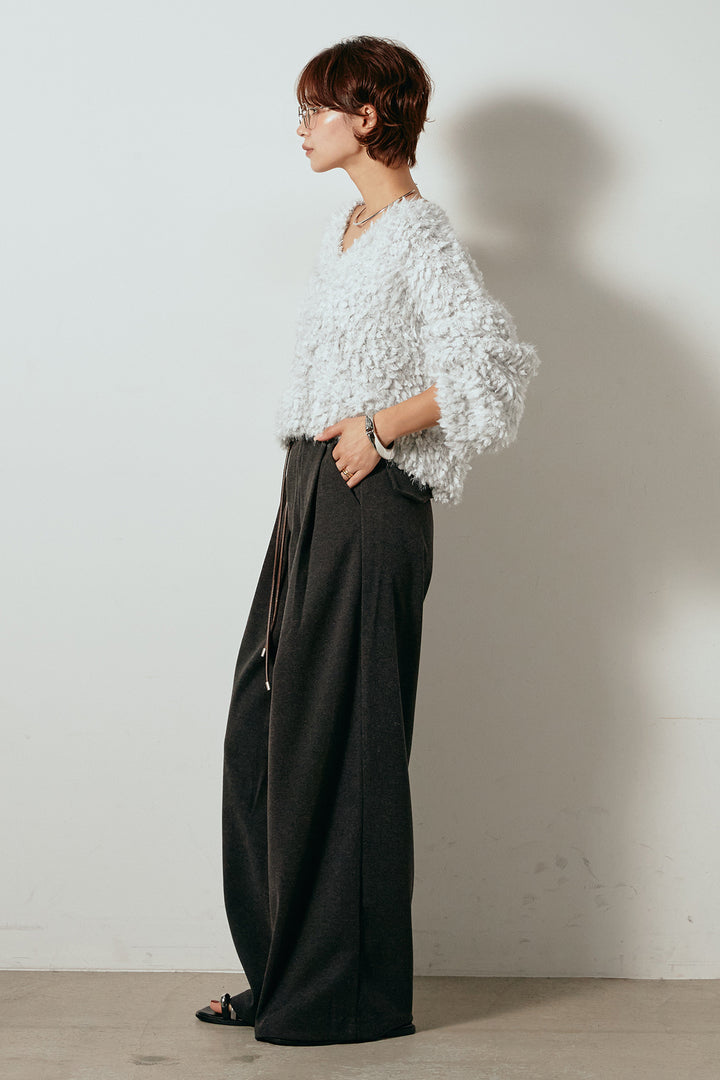 [SET]深Vネックチョウチョヤーンニットトップス+細フェイクレザーベルト付きワイドタックパンツ(2set)