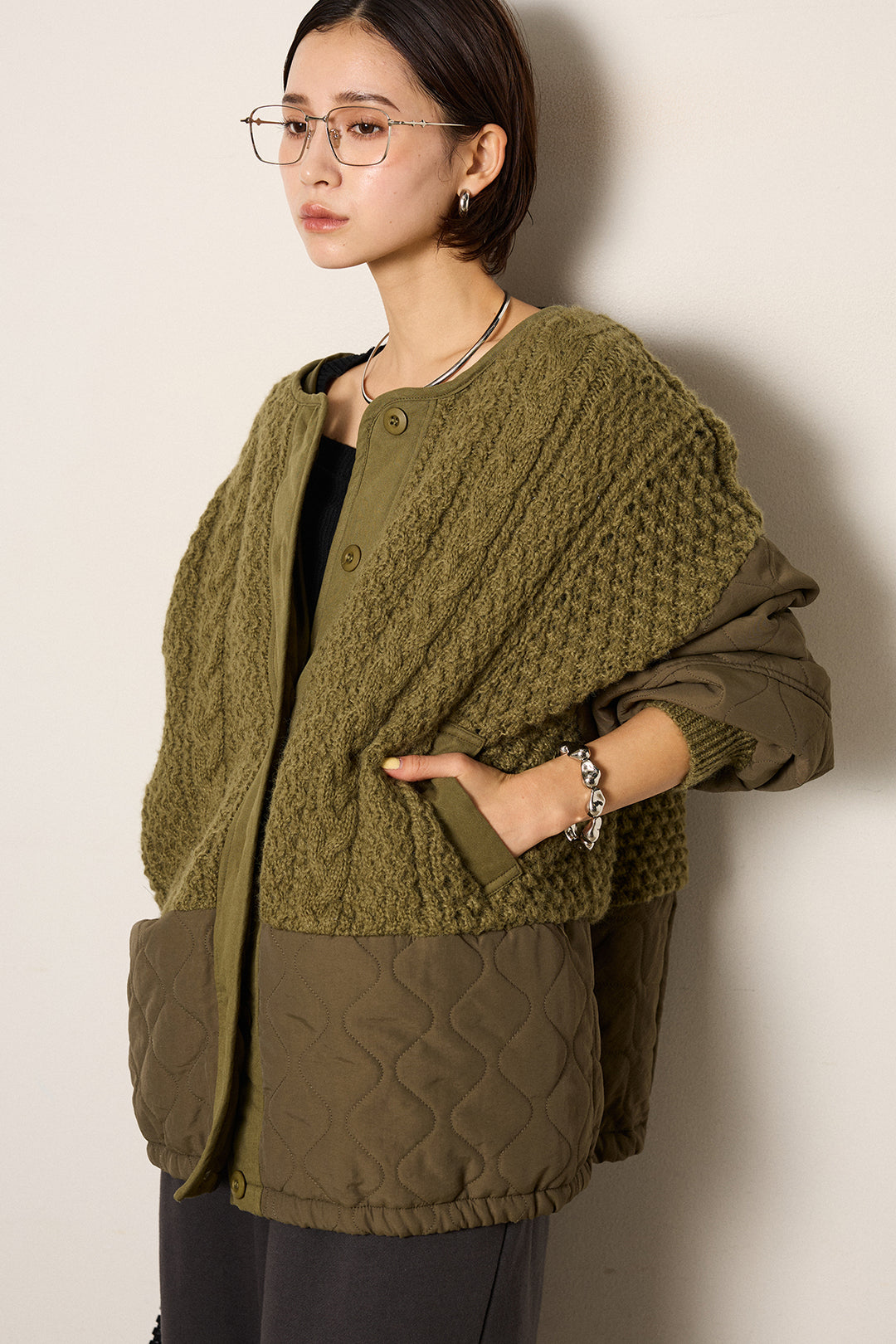 [SET]アラン編みニットノーカラー裾キルティングブルゾン+裏起毛スウェットワイドパンツ(2set)