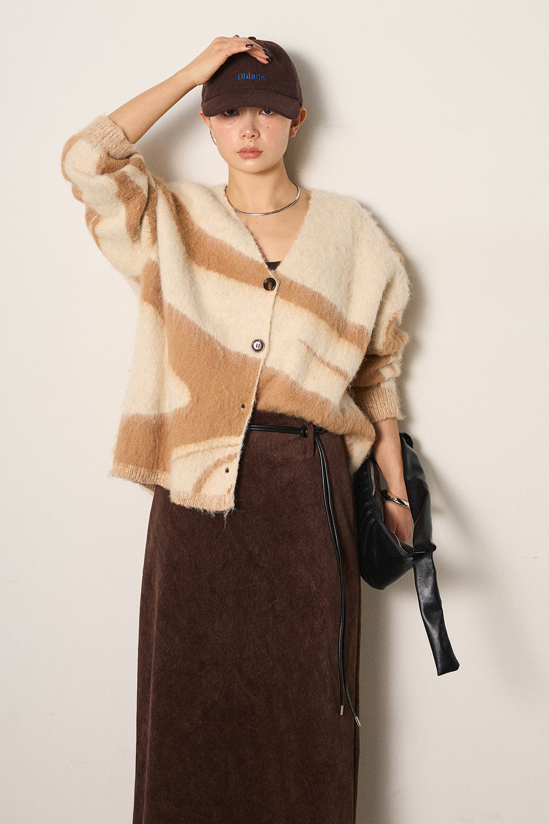 [SET]アクセントブラッシュドカーディガン+ロープベルト付きスウェード調スカート(2set)