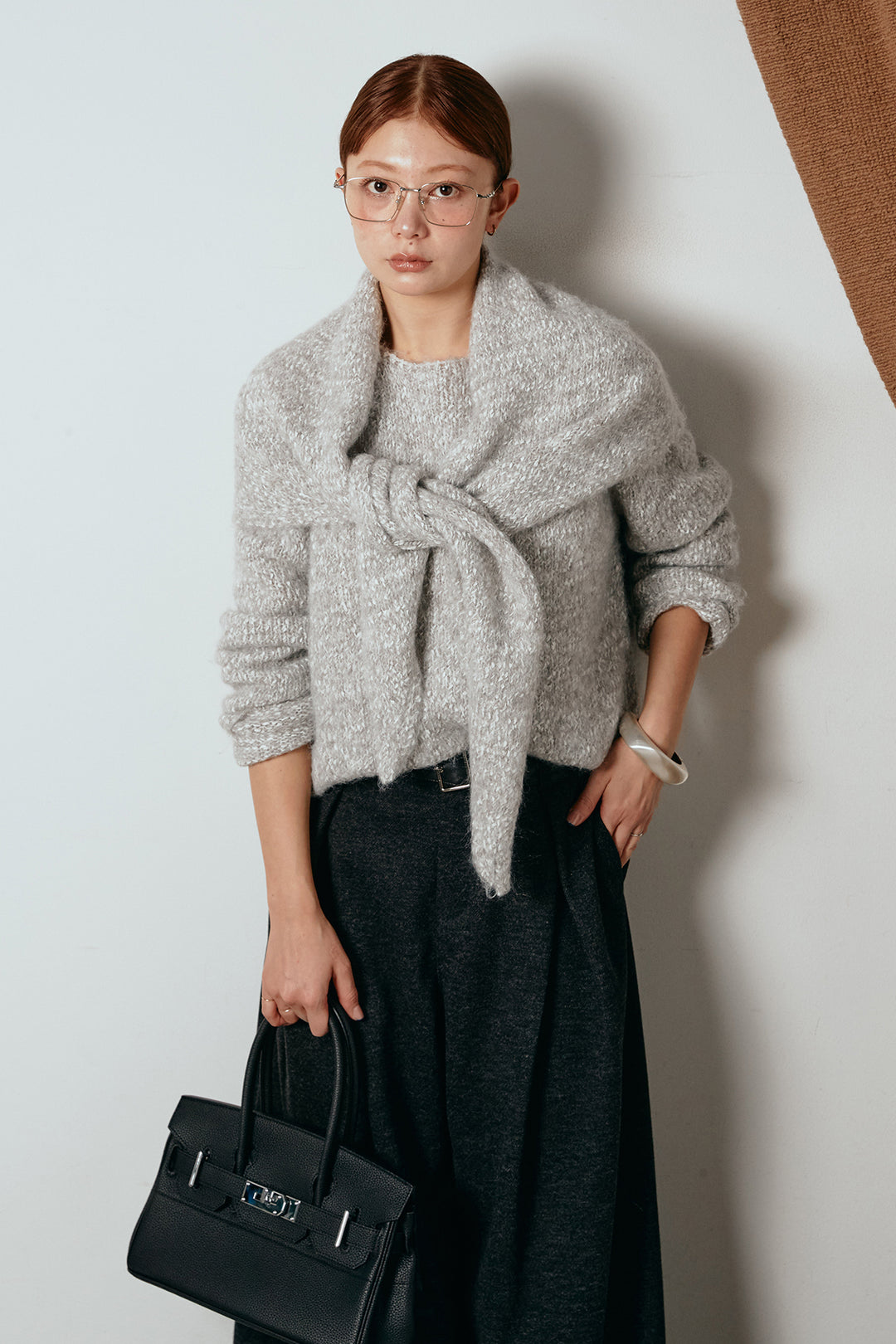 [SET]スカーフ付きミックスニットトップス+細ベルト付き起毛タックワイドパンツ(2set)