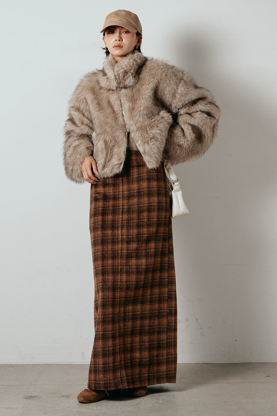 [SET]エコファーショート丈ブルゾン+シャギーチェックストレートスカート(2set)