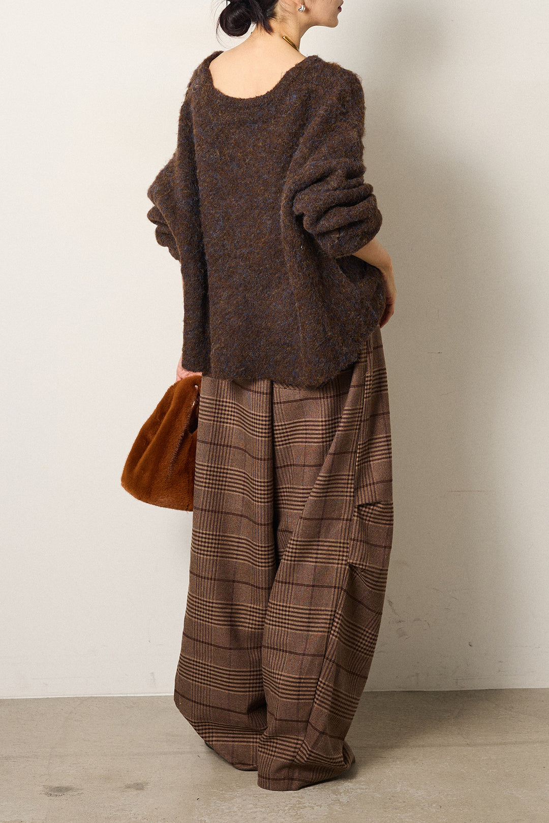 [SET]ウール混透かしロゴニットカーディガン+グレンチェックルーズタックパンツ(2set)