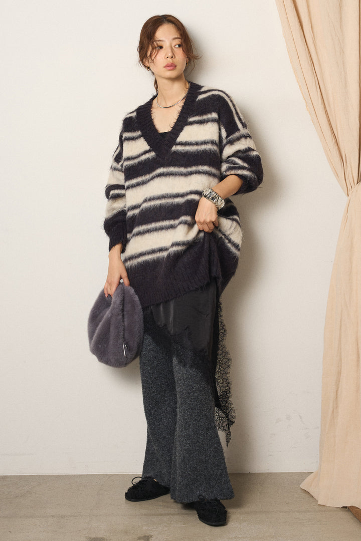 [SET]ルーズVネックボーダーニットトップス+レースドッキングサテンキャミソール+杢ニットリブフレアパンツ(3set)