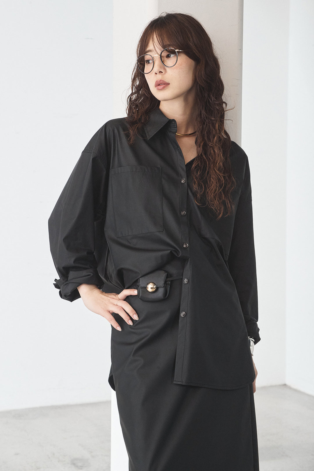 [SET]ウォッシャブルエコレザービックカフスシャツ+ウォッシャブルエコレザーナロースカート(2set)