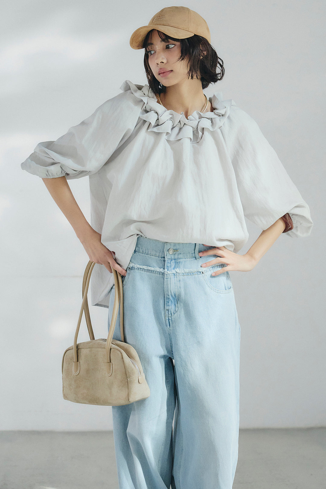 [SET]ネックフリルデザインブラウス+ウエスト裁ち切りデニムワイドパンツ(2set)