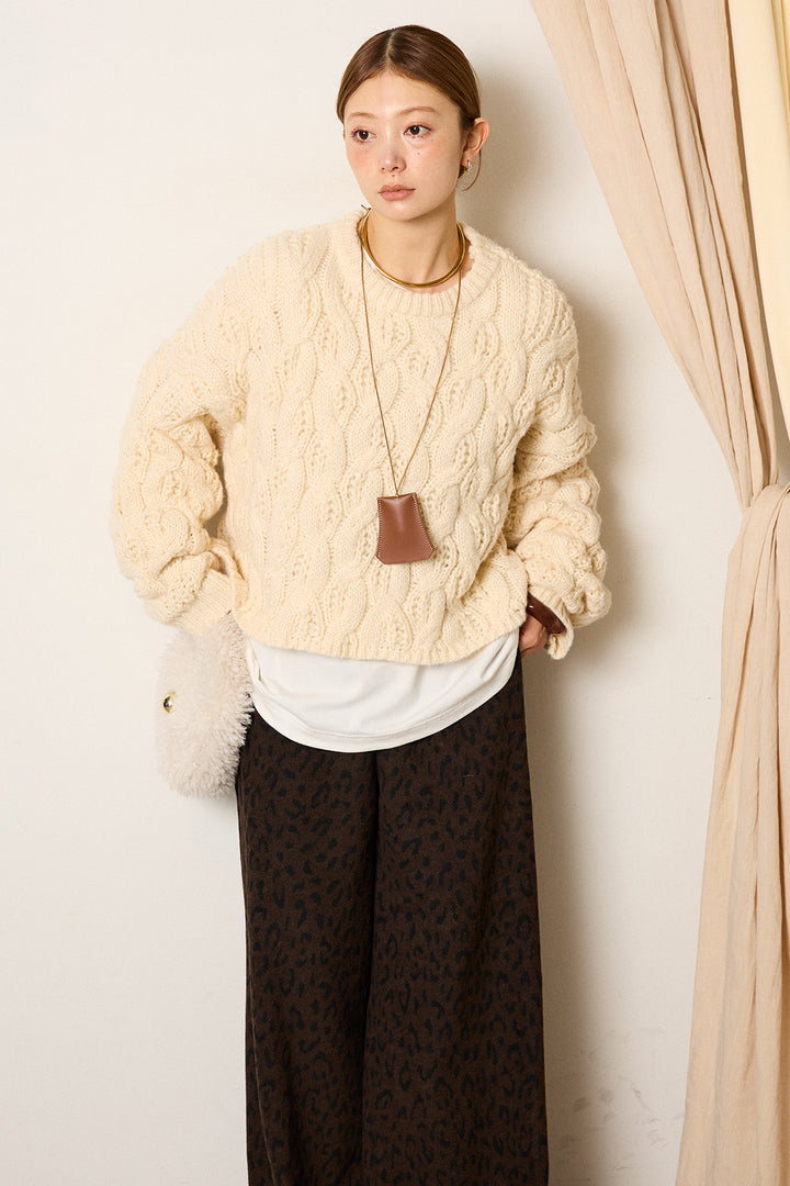 [SET]ケーブルリラックスショートニット+箔プリントBIGシルエットロングスリーブTシャツ+レオパードジャガードニットパンツ(3set)