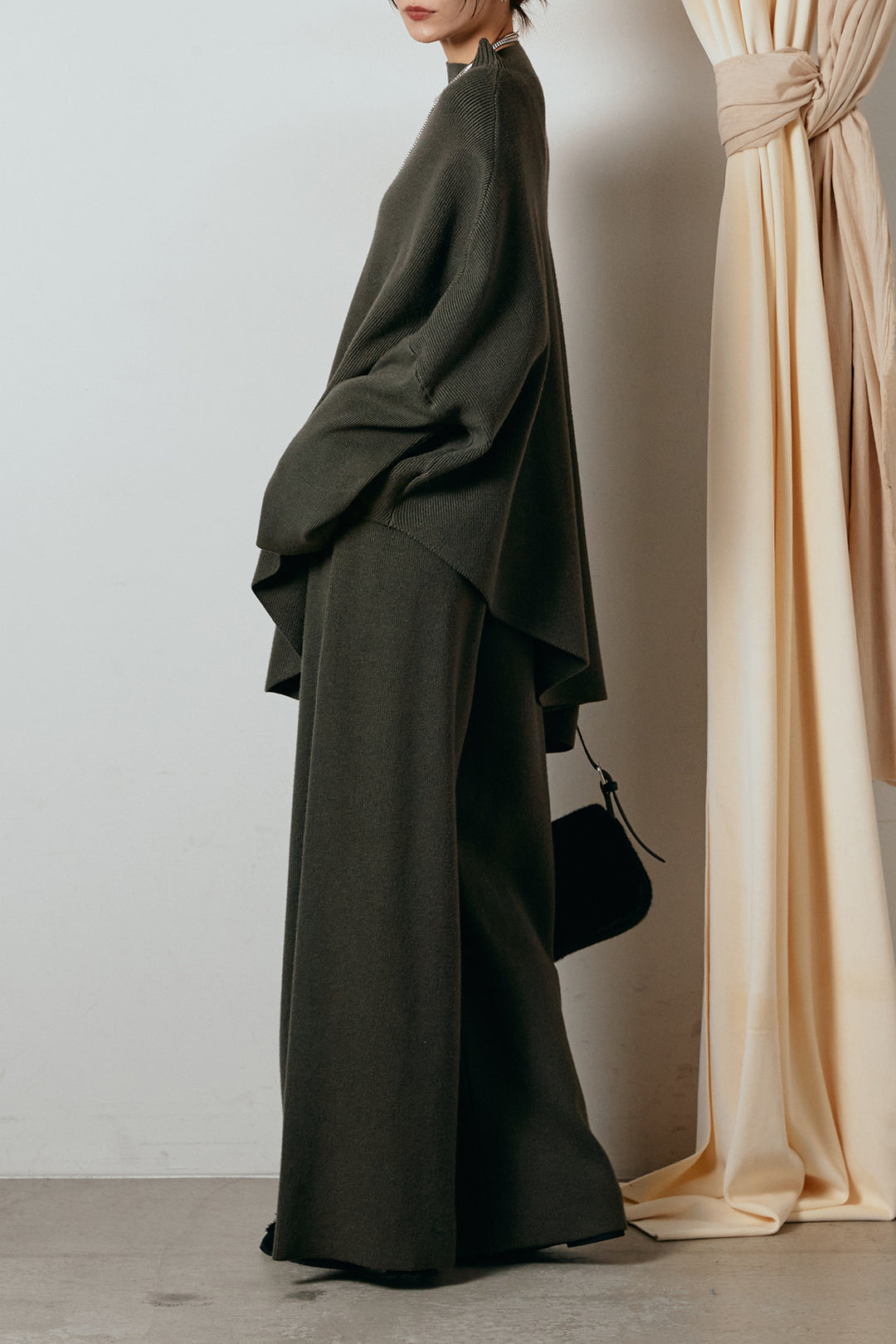 [SET]ポンチョシルエットニットSETUP