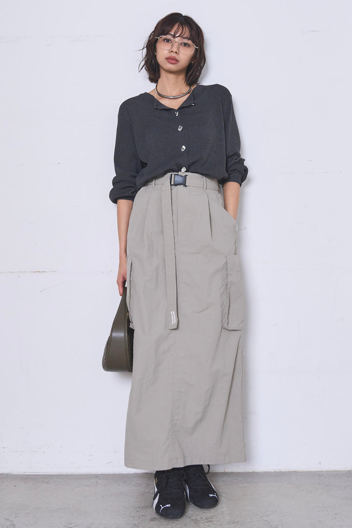 [SET]リサイクルポリニュアンス釦カーデ+撥水加工ナイロンスカート(2set)