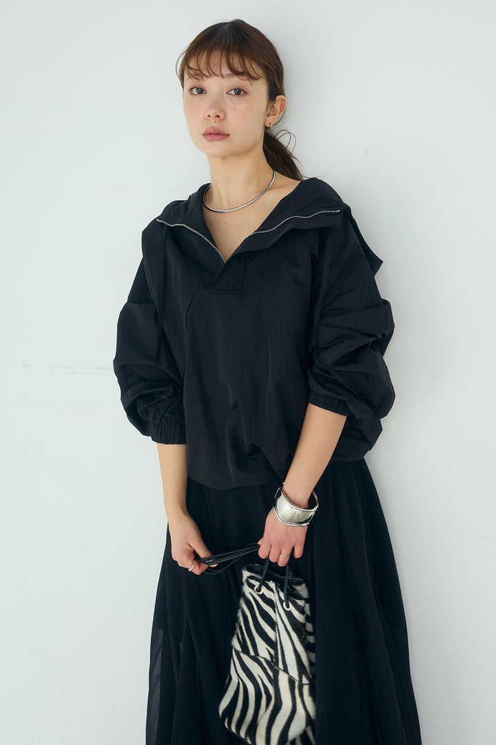 [SET]ナイロンフーディーブルゾンアウター+シアーフリルキャミワンピース(2set)