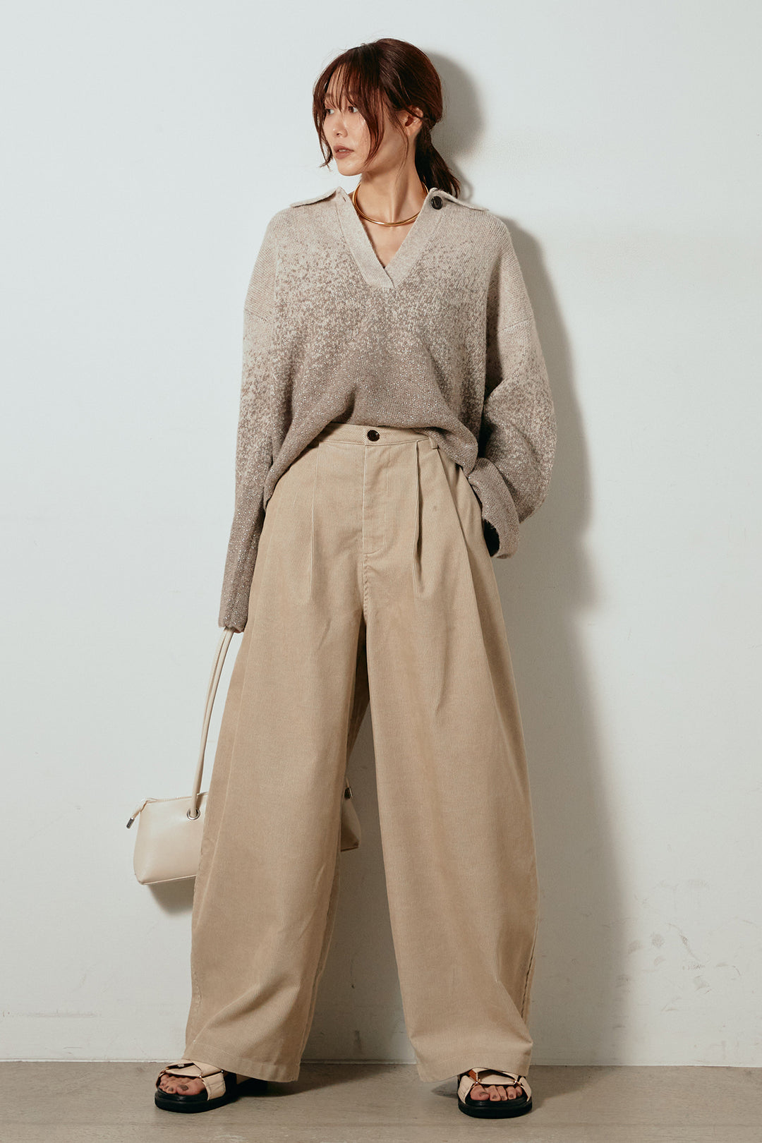 [SET]グラデーションラメニットキーネックプルオーバー+フロントタック入りコーデュロイパンツ(2set)