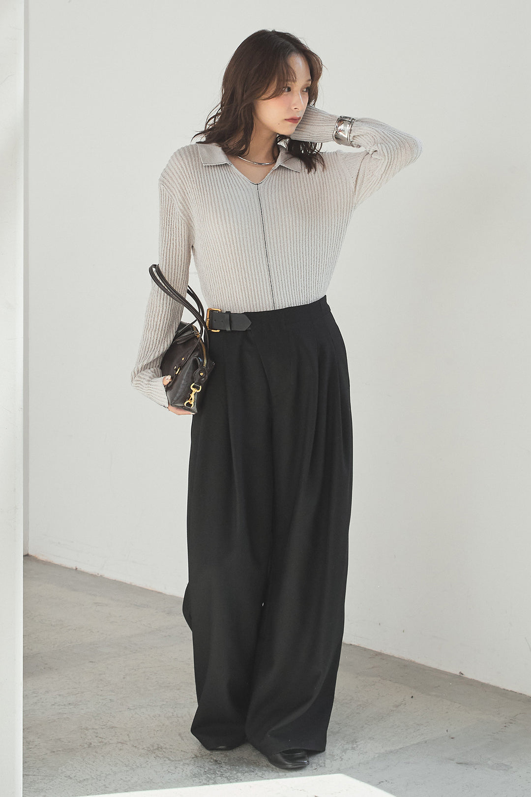[SET]衿付きニットプルオーバー+サイドベルトタック入りスラックス(2set)