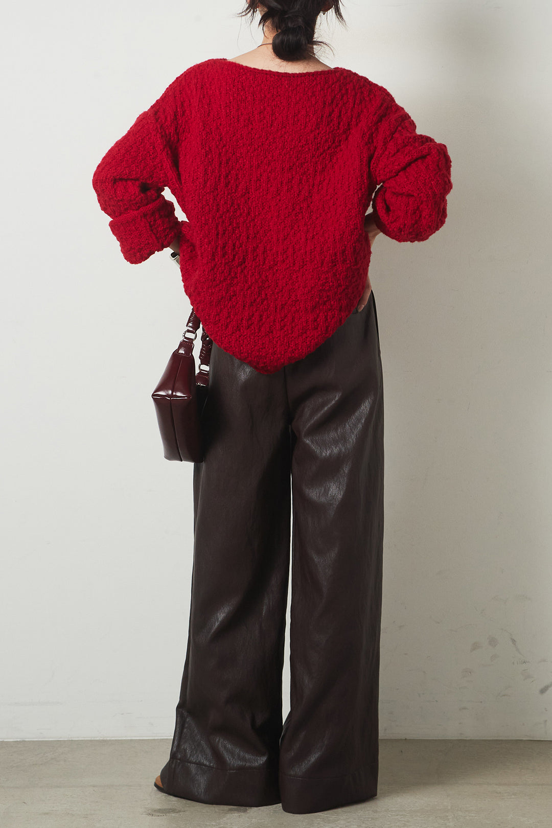 [SET]ボリューム編みニットプルオーバー+ベルト付きレザーライクタックパンツ(2set)