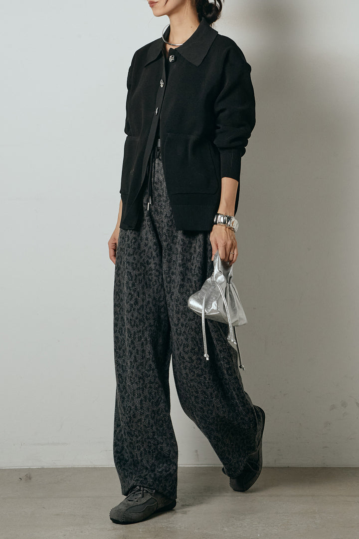[SET]メタル釦衿付きニットカーディガン+リラックスレオパード柄ワイドパンツ(2set)
