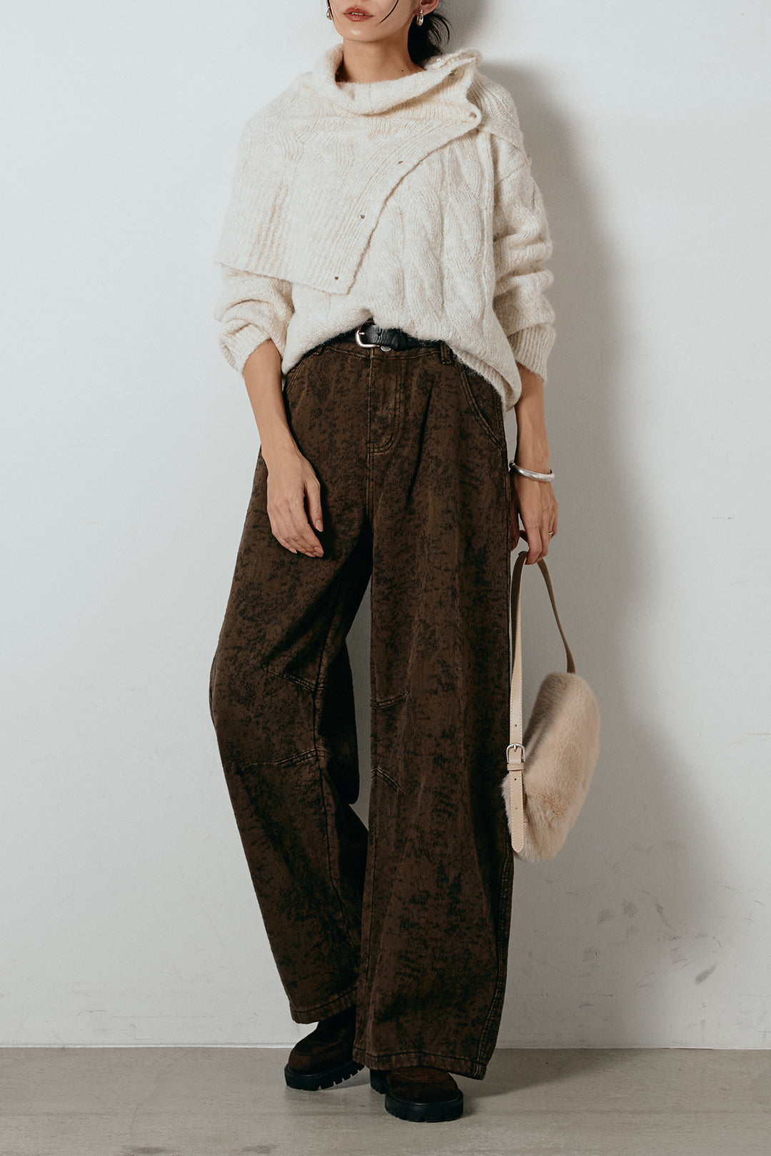 [SET]ケープデザインケーブルニットトップス+ベルト付きニュアンス柄カーブワイドパンツ(2set)