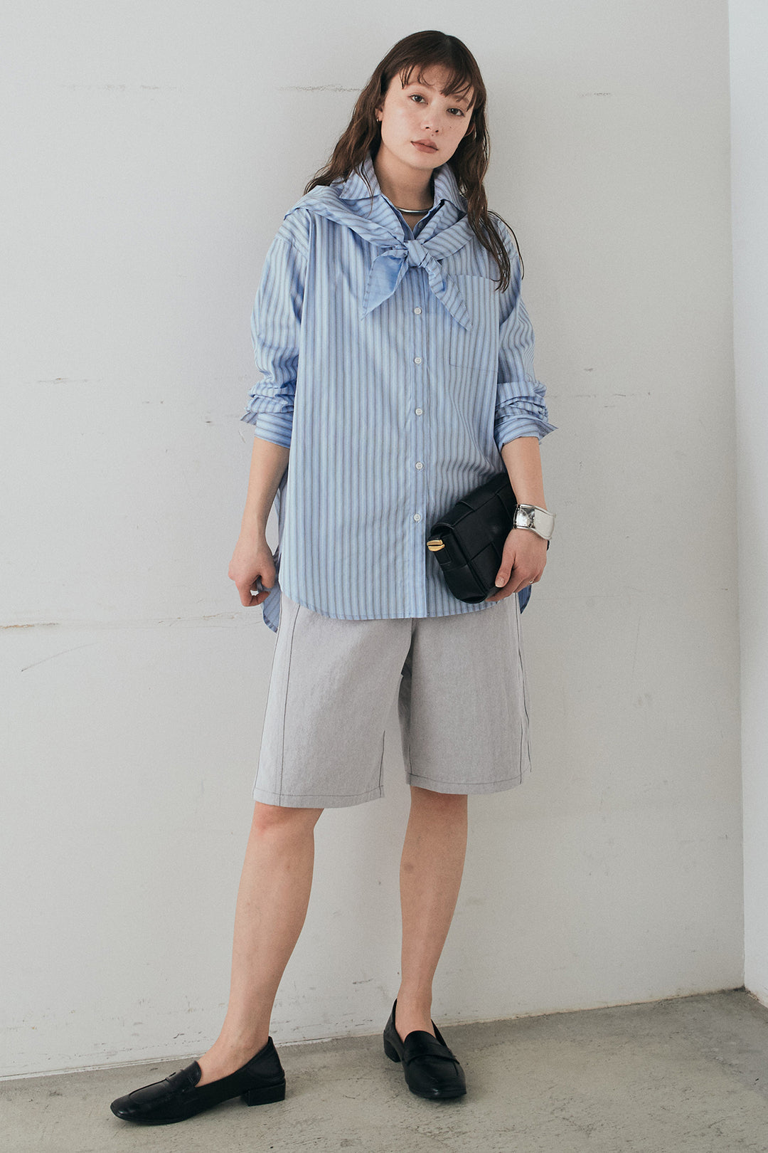 [SET]ランダムストライプスカーフ付きシャツ+デニムハーフパンツ(2set)