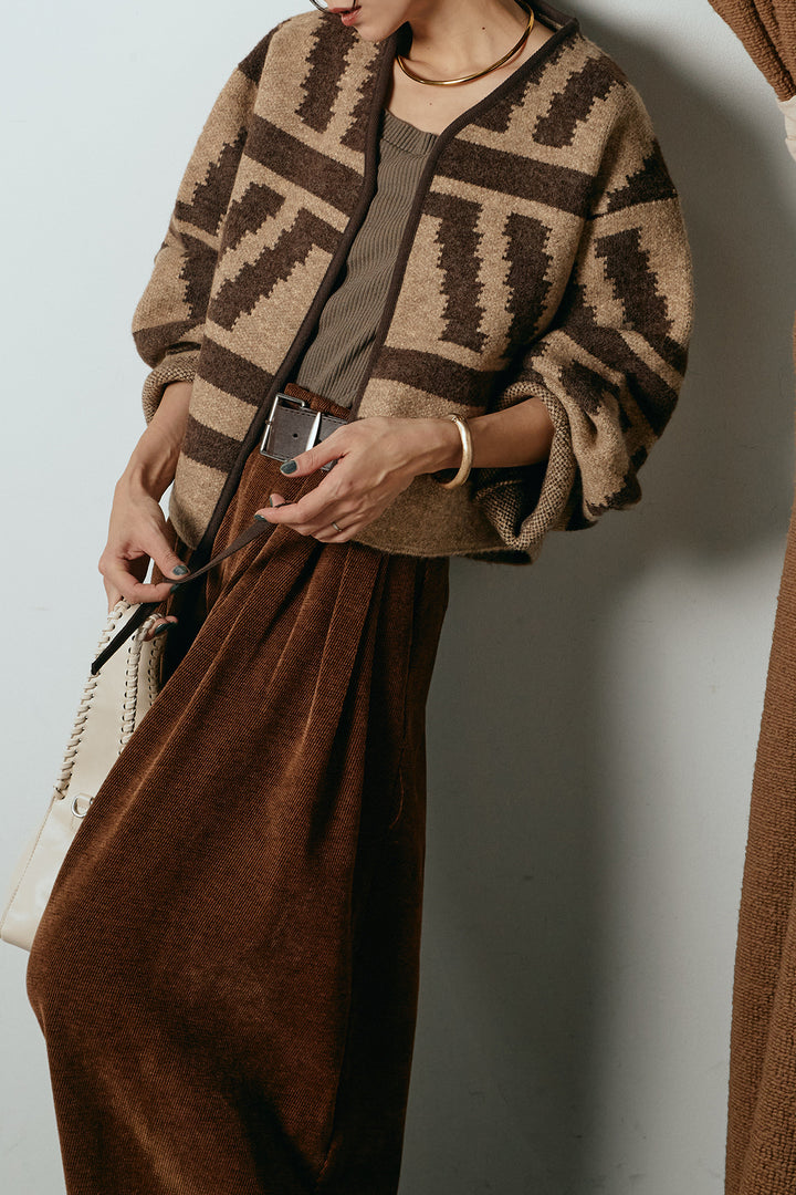 [SET]ノーカラー幾何学模様アウター+ベルトループコーデュロイワイドパンツ(2set)