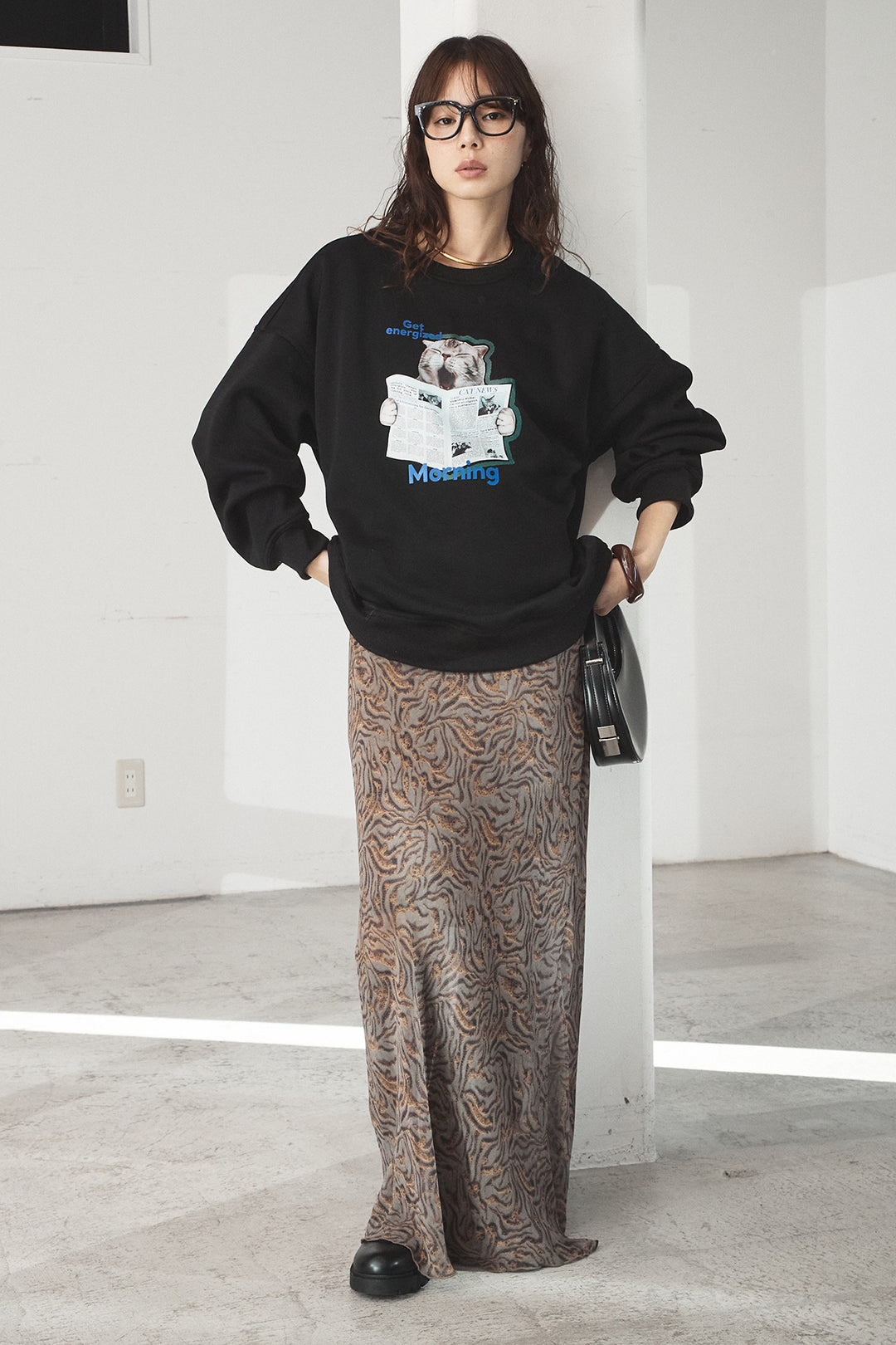 [SET]裏起毛モーニングキャットプリントスウェット+抽象柄ロングスカート(2set)