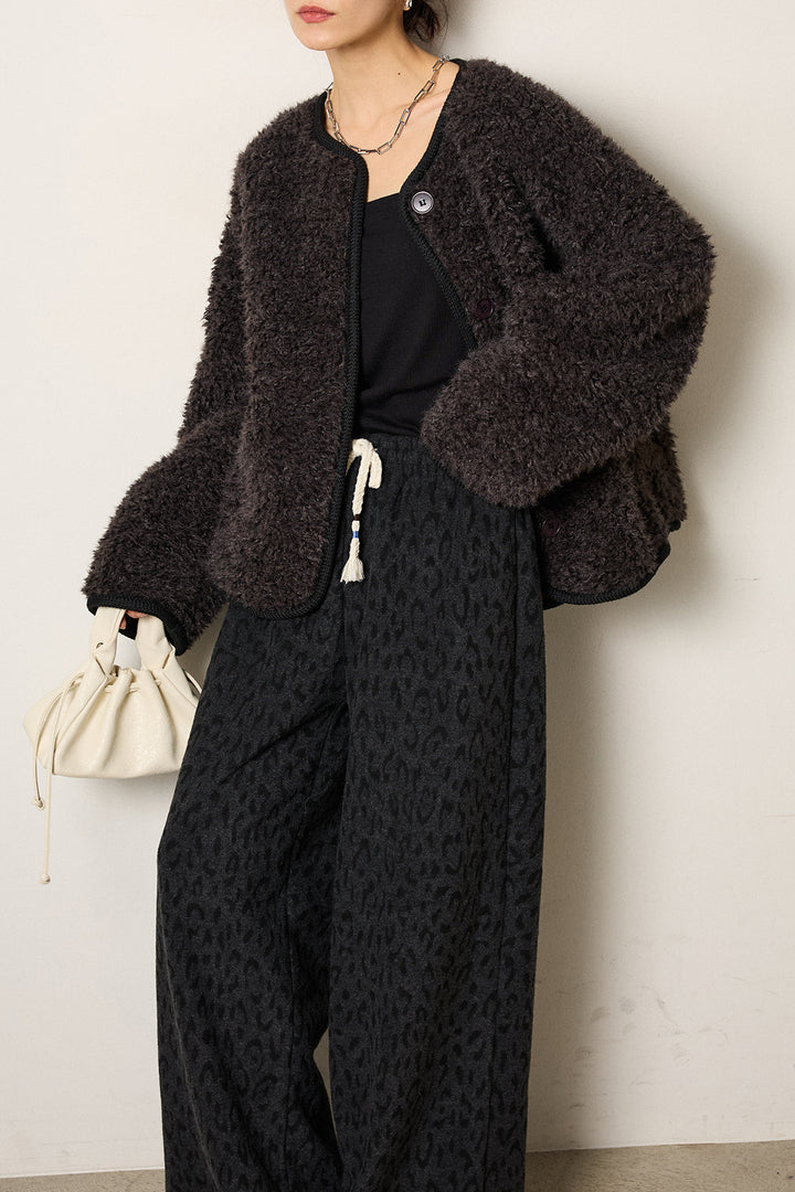 [SET]ノーカラー裏地レオパードボアアウター+レオパードジャガードニットパンツ(2set)