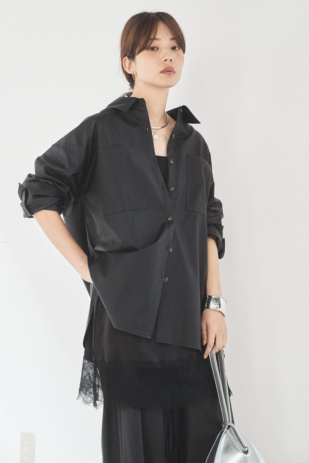 [SET]ウォッシャブルエコレザービックカフスシャツ+ウォッシャブルエコレザータックパンツ+レース切り替えキャミソール(3set)