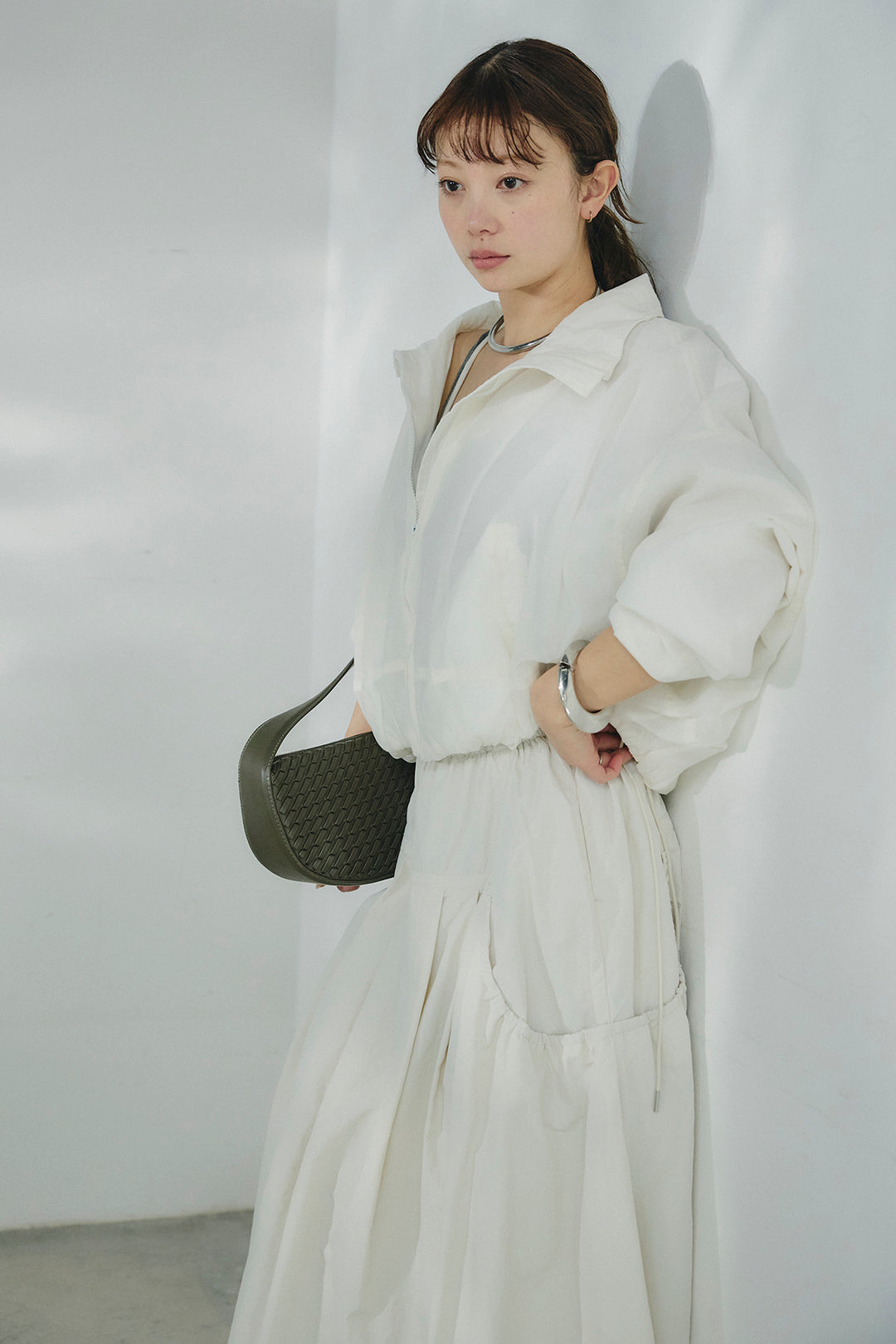 [SET]スタンドネックシアーブルゾン+ナイロンデザインフレアスカート(2set)