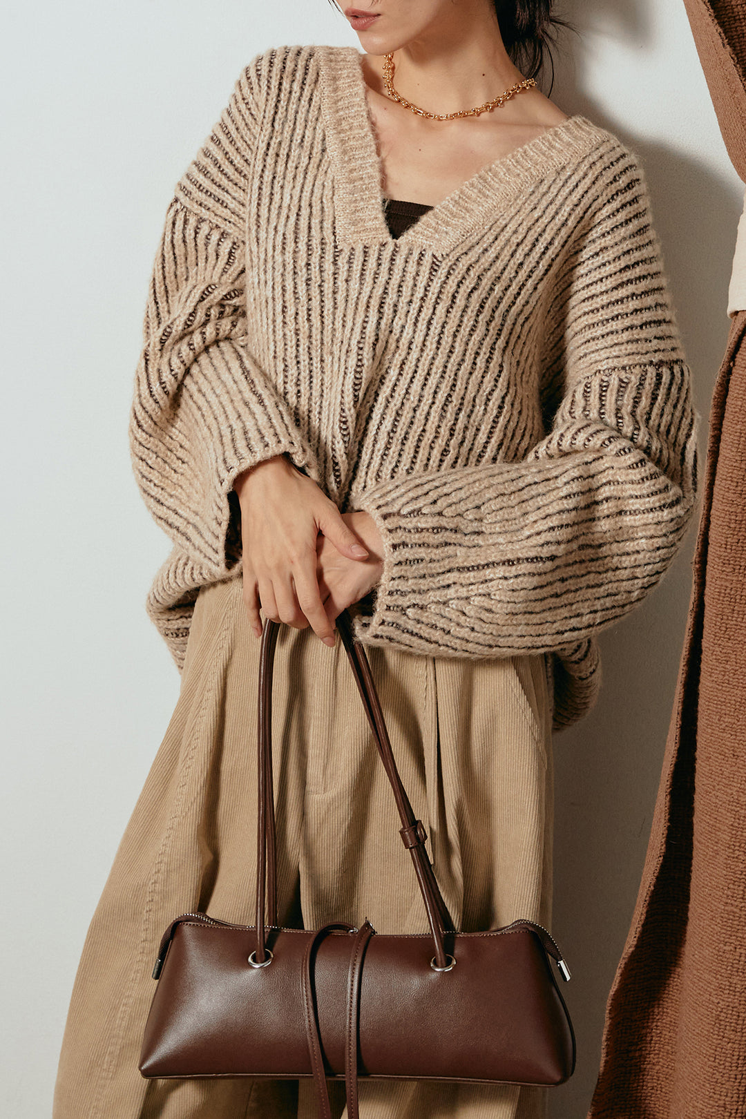 [SET]アルパカタッチ深Vニットトップス+タック入りコーデュロイワイドパンツ(2set)