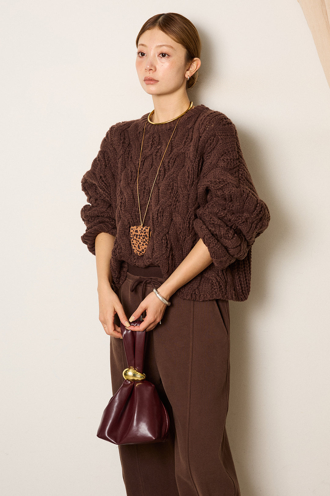 [SET]ケーブルリラックスショートニット+スウェットワイドカーブパンツ(2set)