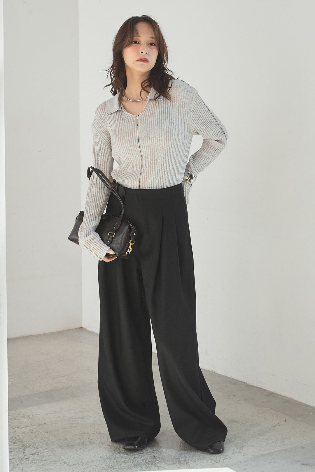 [SET]衿付きニットプルオーバー+サイドベルトタック入りスラックス(2set)