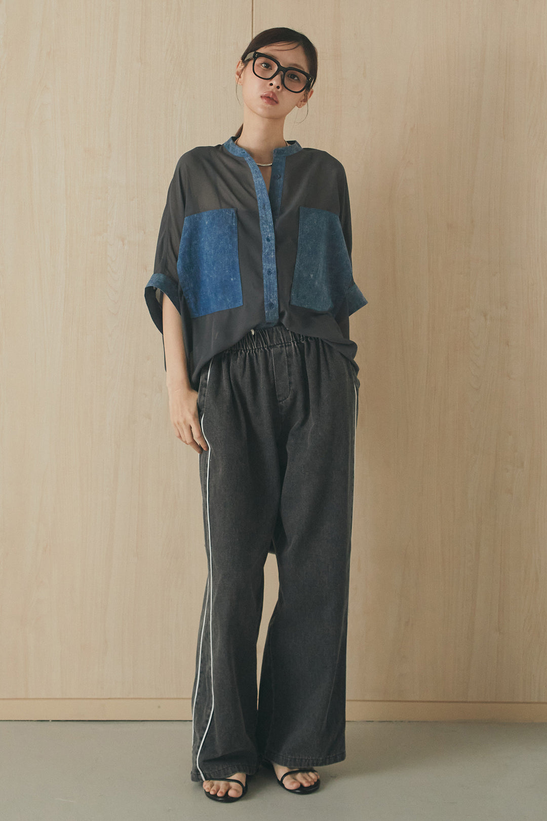 [SET]デニムライクビッグツーポケシアーシャツ+ドロストサイドラインデニムパンツ(2set)