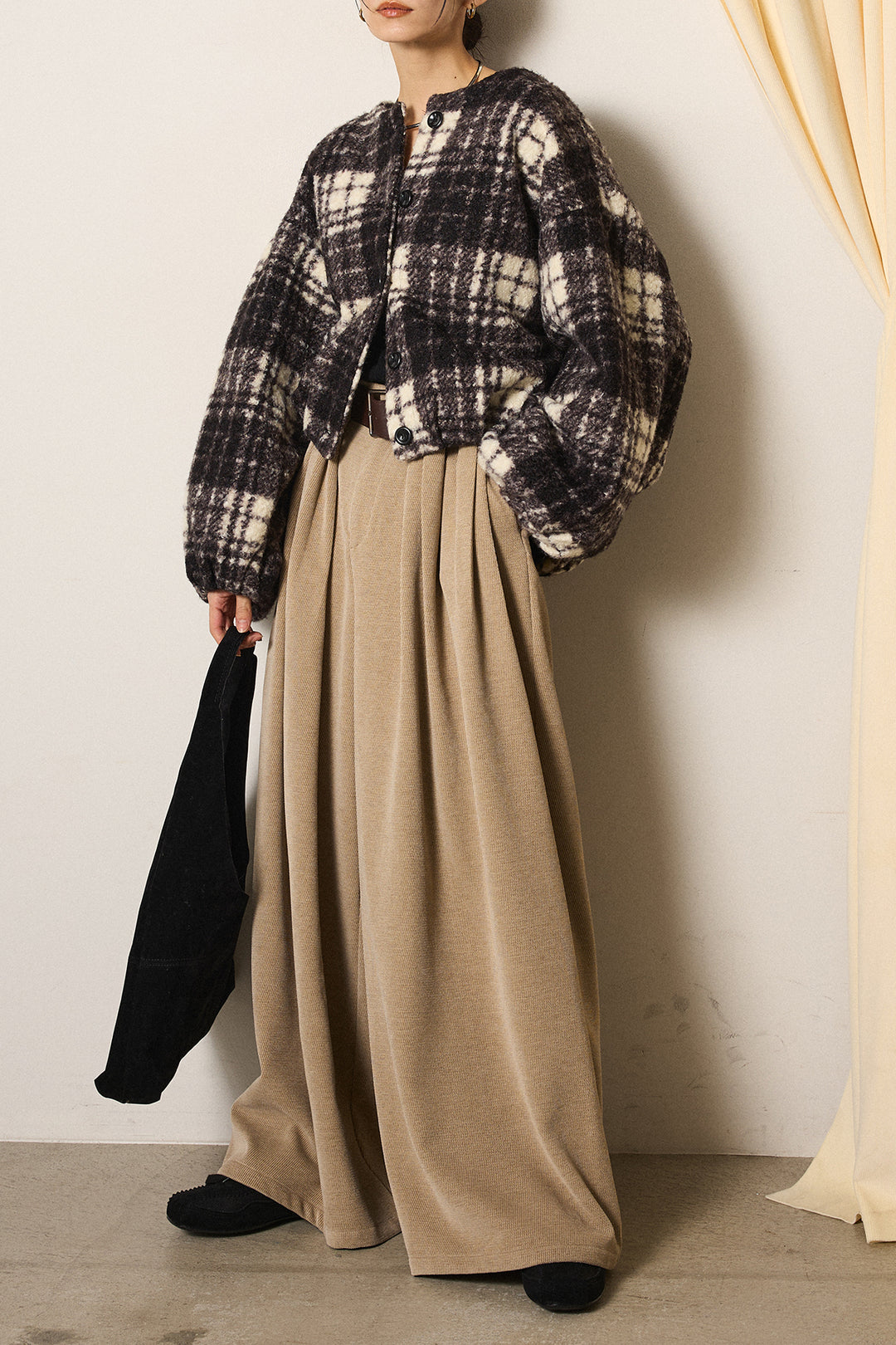 [SET]ノーカラーチェック柄ボアブルゾン+ベルトループコーデュロイワイドパンツ(2set)