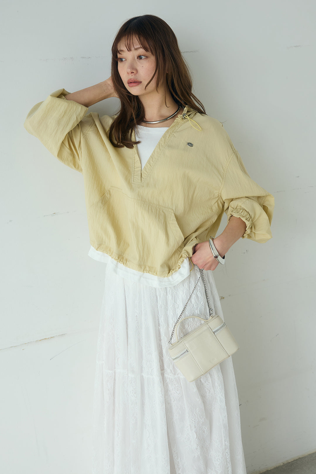 [SET]レイヤードデザインフーディートップス+ひげレース切替ロング丈スカート(2set)