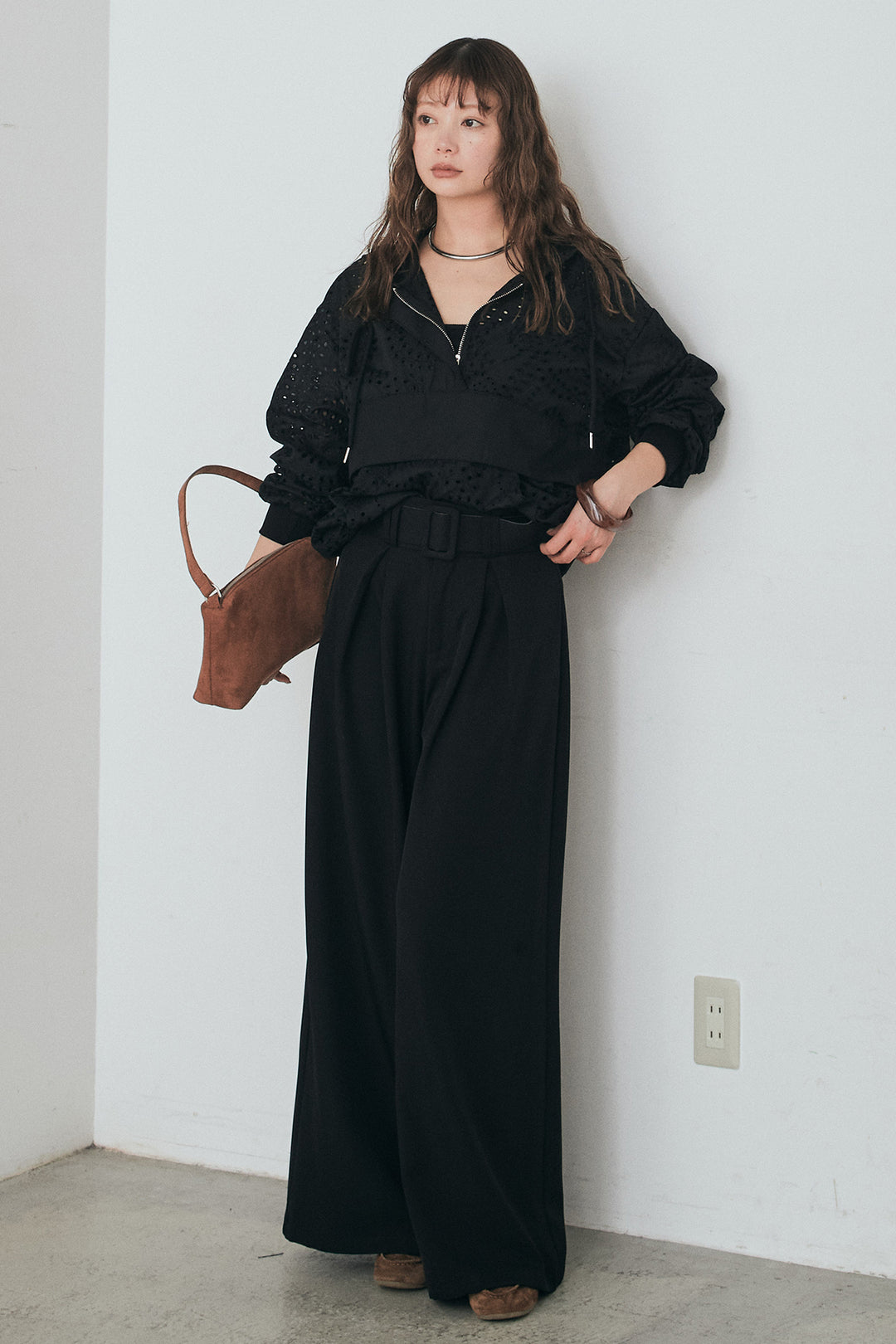 [SET]レースハーフジップアップフーディー+ベルト付きツータックワイドパンツ(2set)