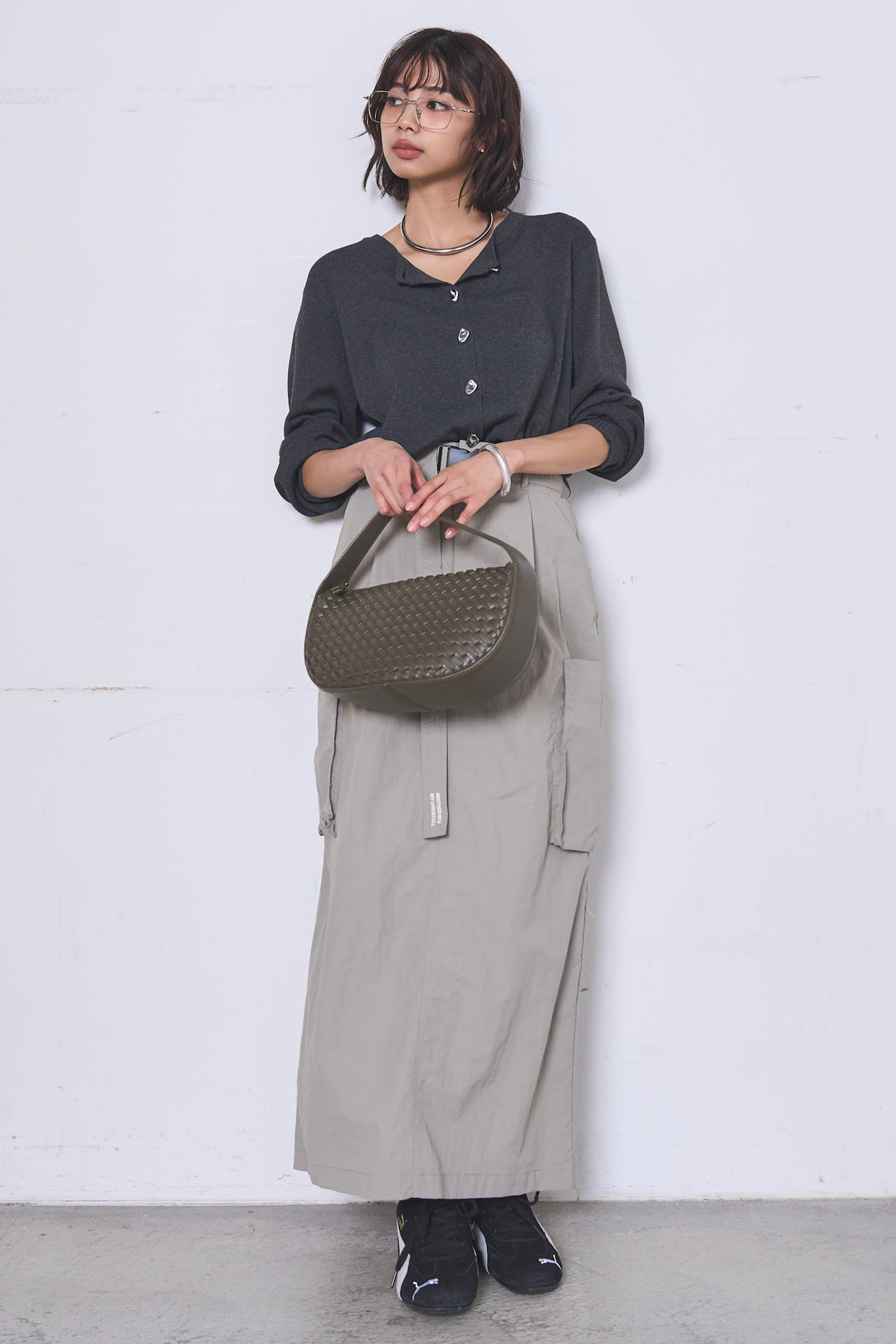 [SET]リサイクルポリニュアンス釦カーデ+撥水加工ナイロンスカート(2set)