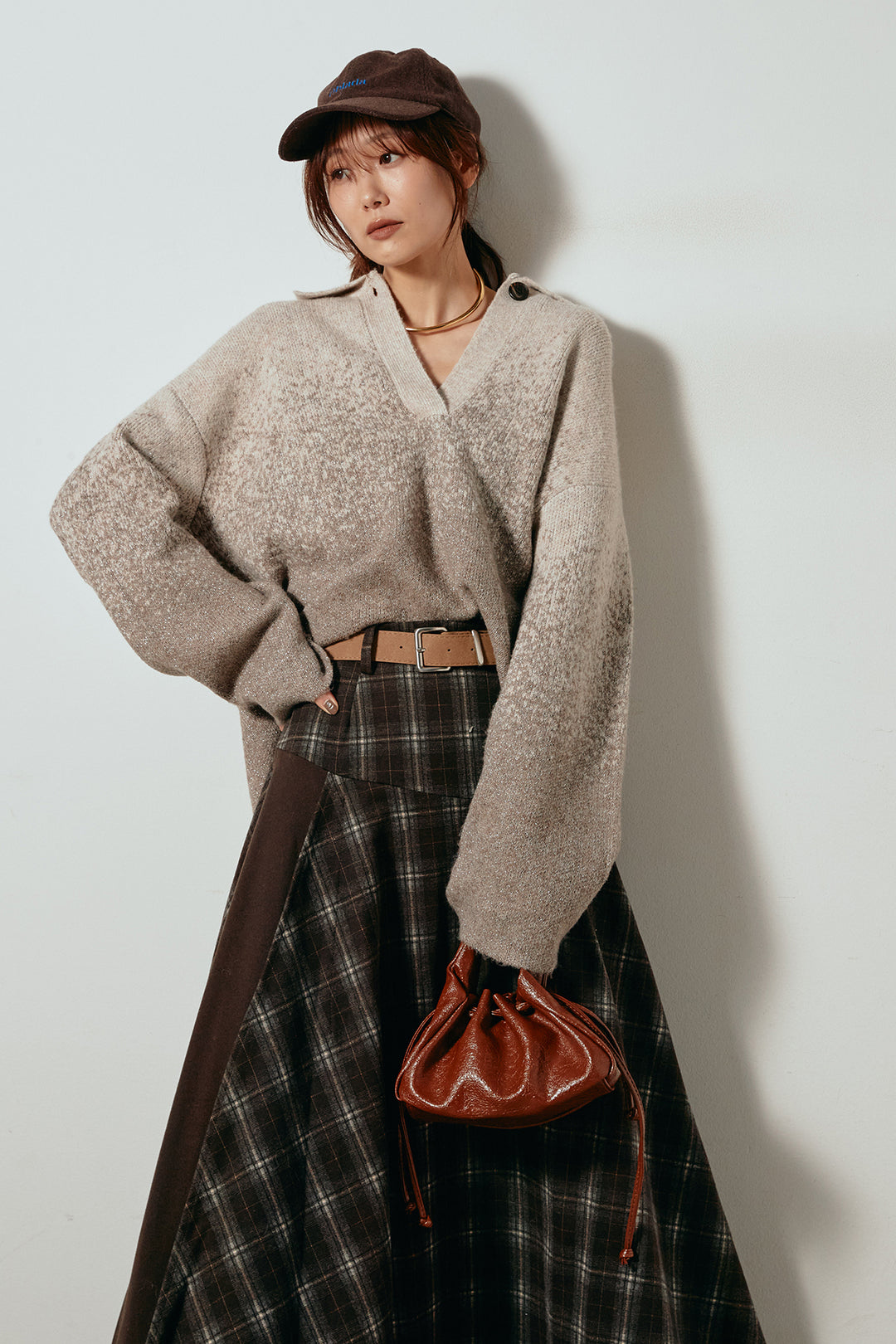 [SET]グラデーションラメニットキーネックプルオーバー+フェイクレザーベルト付き切り替えタータンチェックスカート(2set)