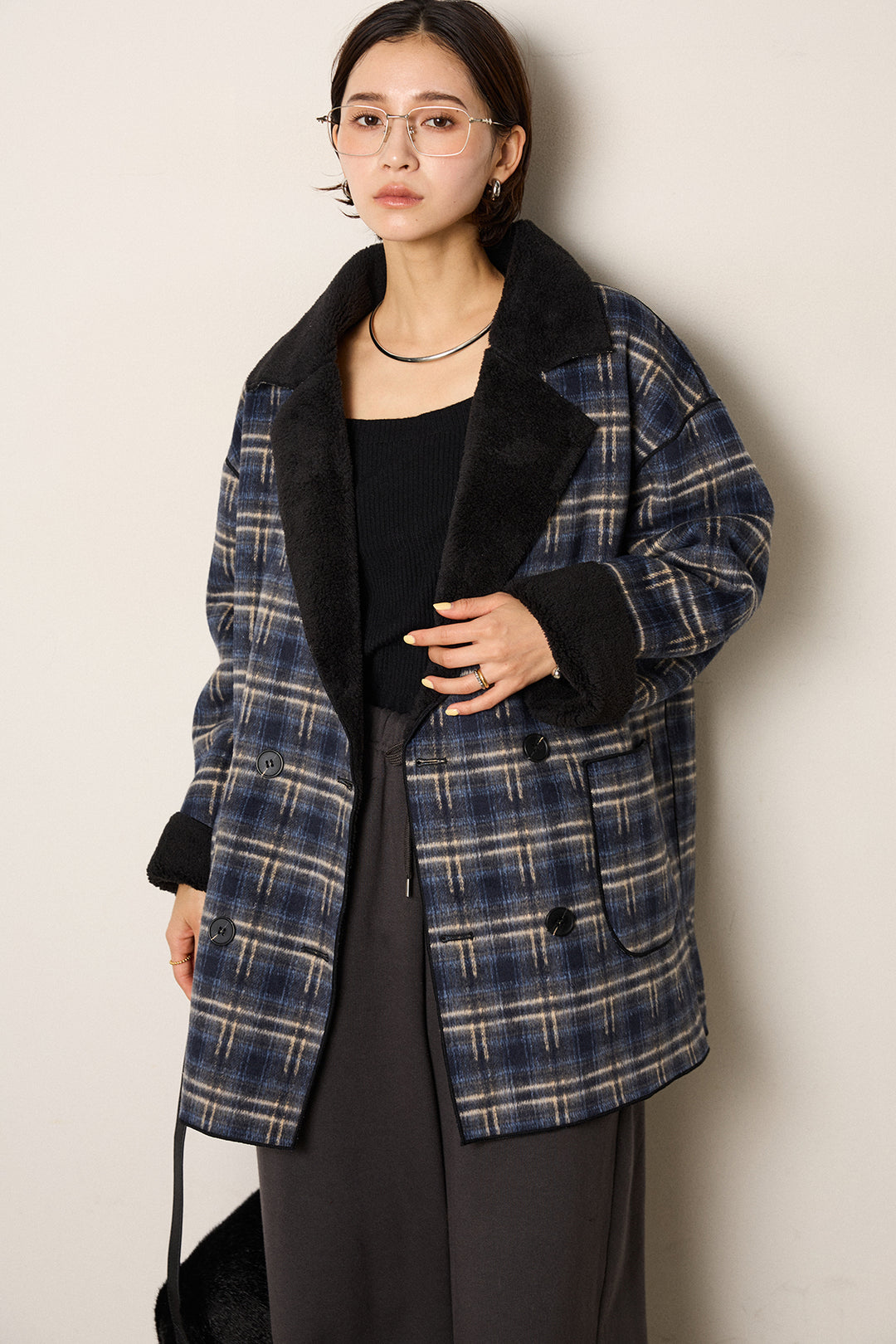 [SET]裏地ボアタータンチェック柄ミディアムコート+裏起毛スウェットワイドパンツ(2set)