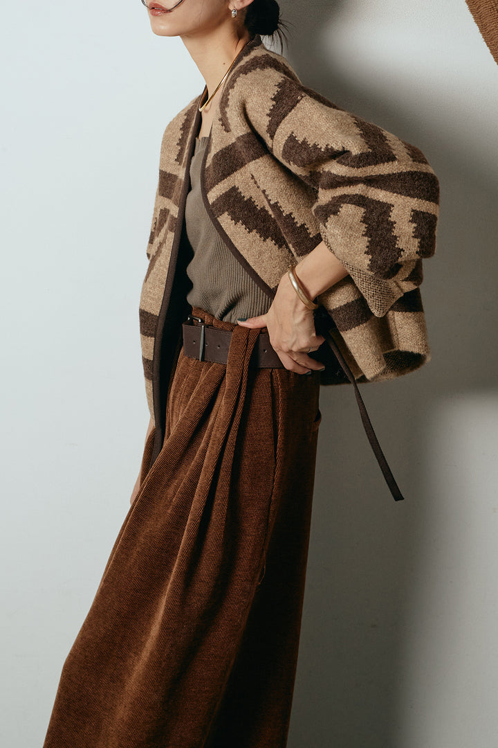 [SET]ノーカラー幾何学模様アウター+ベルトループコーデュロイワイドパンツ(2set)
