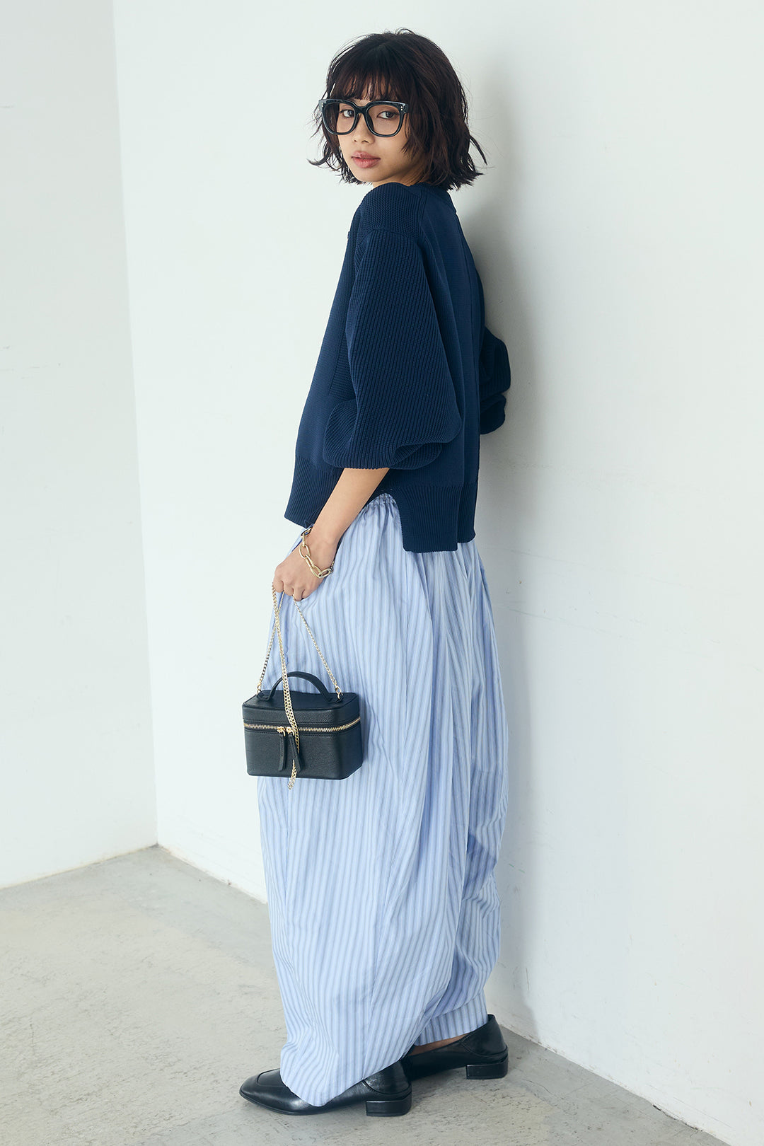 [SET]スポンディッシュBIGボタンクルーネックカーディガン+ランダムストライプタックギャザーパンツ(2set)