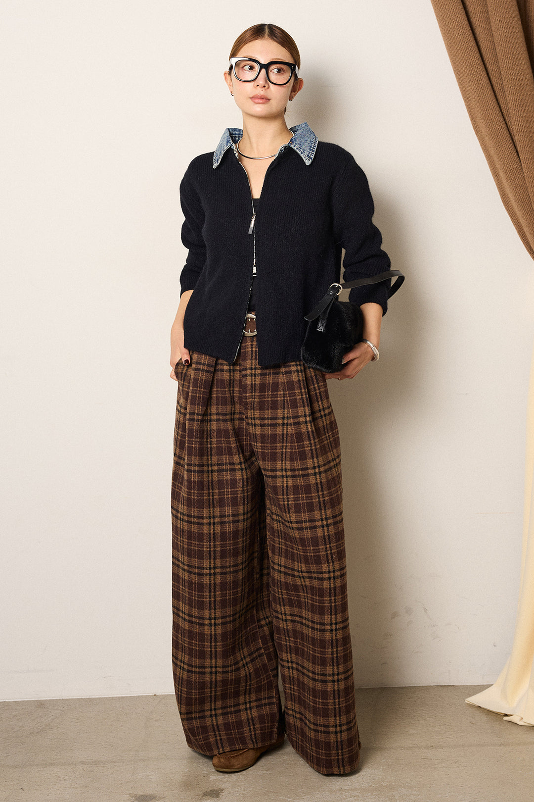 [SET]デニム襟ダブルジップニットトップス+スタッズデザインベルトタータンチェックパンツ(2set)
