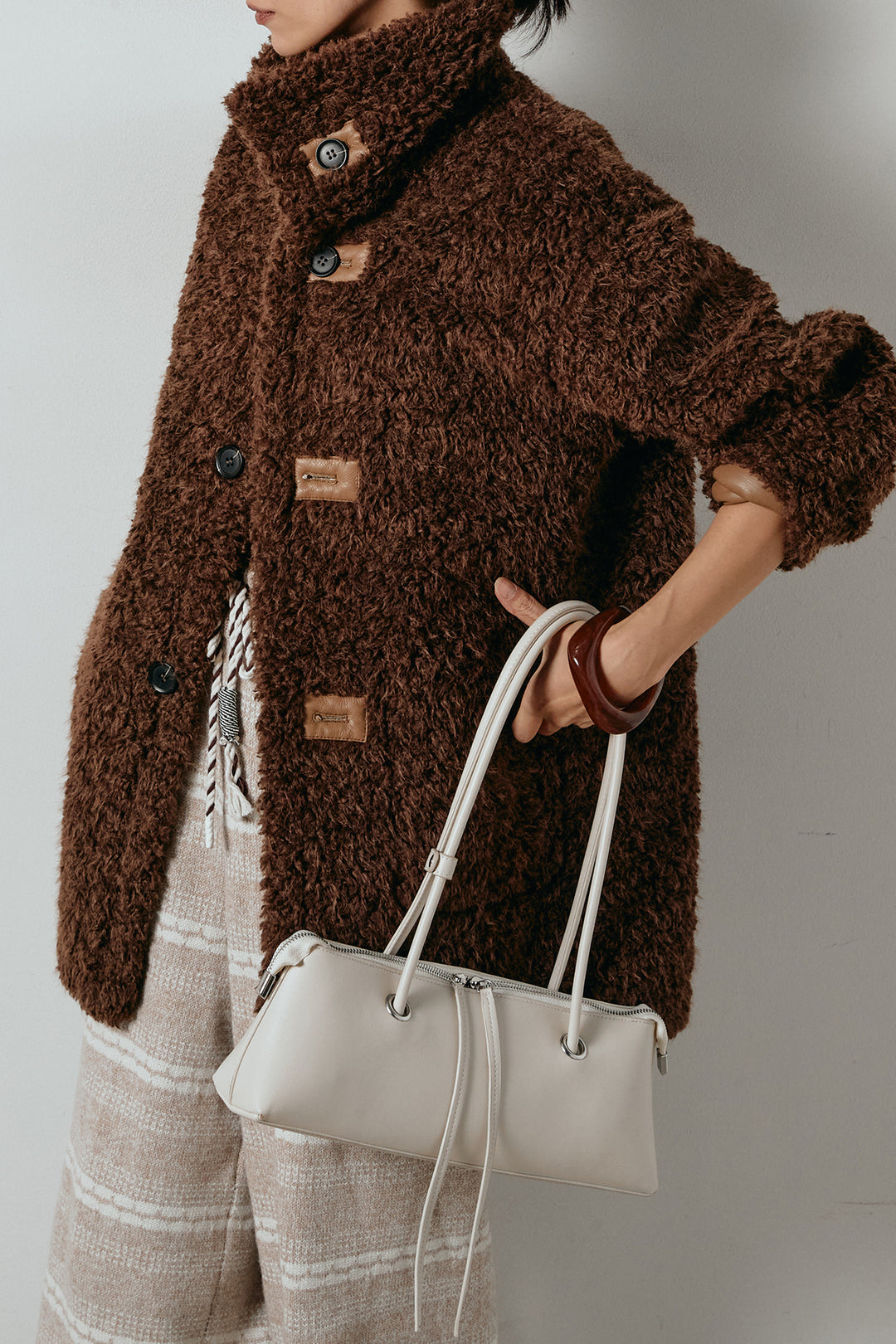 [SET]リバーシブルボアアウター+マルチライン柄リラックスニットパンツ(2set)