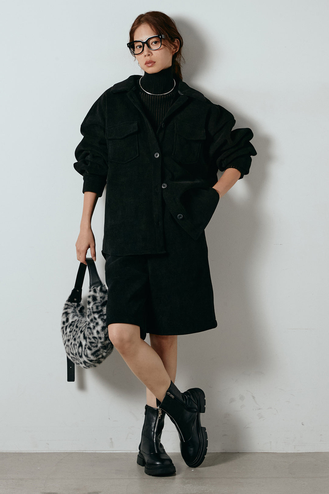 [SET]襟付きコーデュロイポケットシャツ+リラックスコーデュロイハーフパンツ(2set)