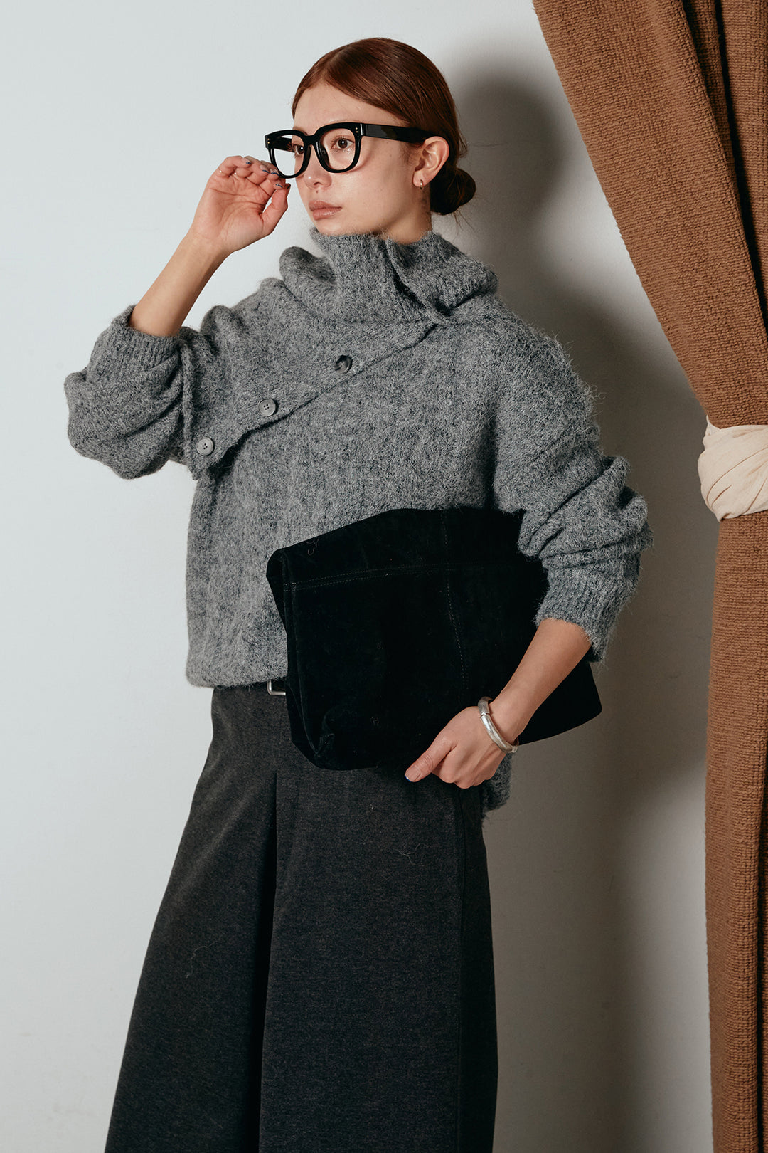 [SET]ケープデザインケーブルニットトップス+ベルト付きフロントタックデザインパンツ(2set)