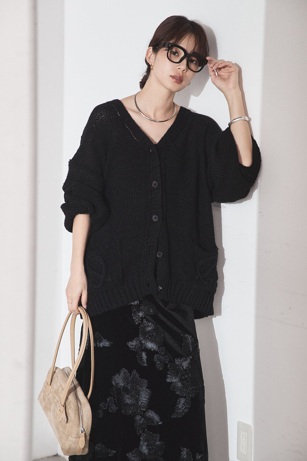 [SET]コード刺繍リラックスニットカーディガン+フラワー刺繍ワイドスカート(2set)