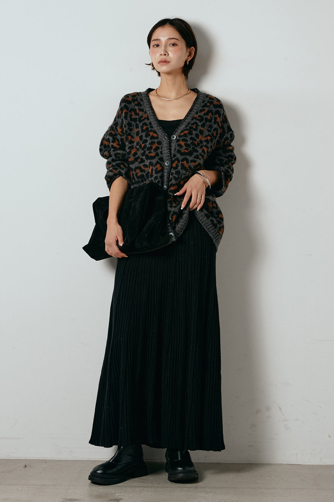 [SET]ステッチデザインレオパードニットカーディガン+リブニットフレアスカート(2set)