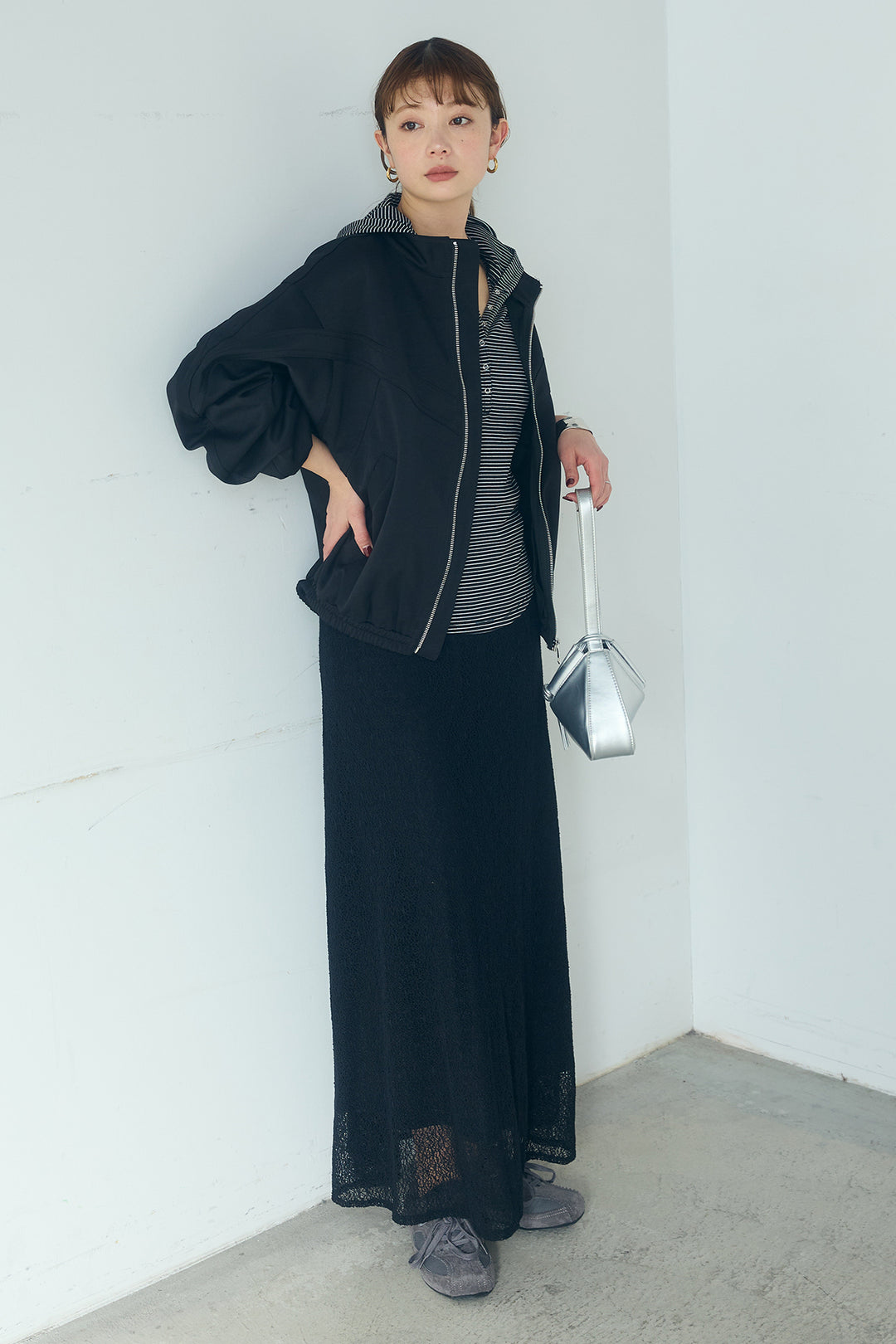 [SET]マルチ切り替えドルマンブルゾン+メッシュ刺繍ロングスカート+ボーダーフーディーロンT(3set)