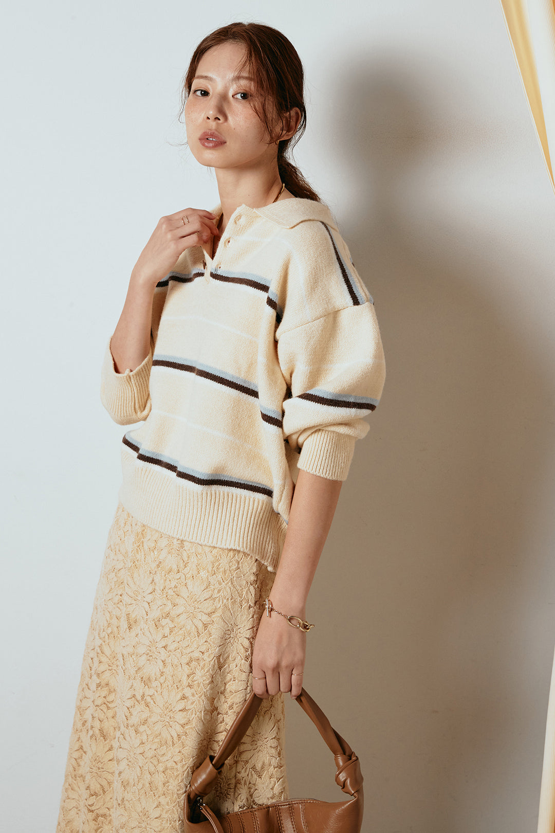 [SET]襟付きマルチボーダーニットポロトップス+花柄刺繍ベロアフレアスカート(2set)