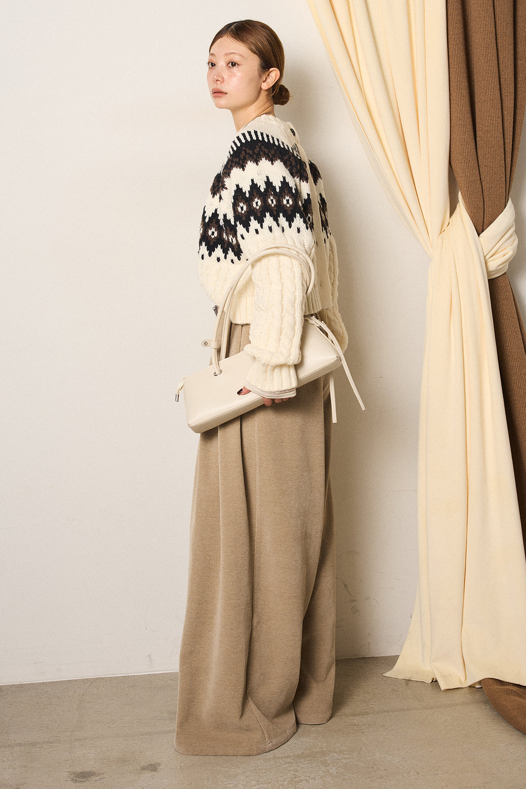 [SET]2WAY求心柄ジャガードショートカーディガン+ベルトループコーデュロイワイドパンツ(2set)