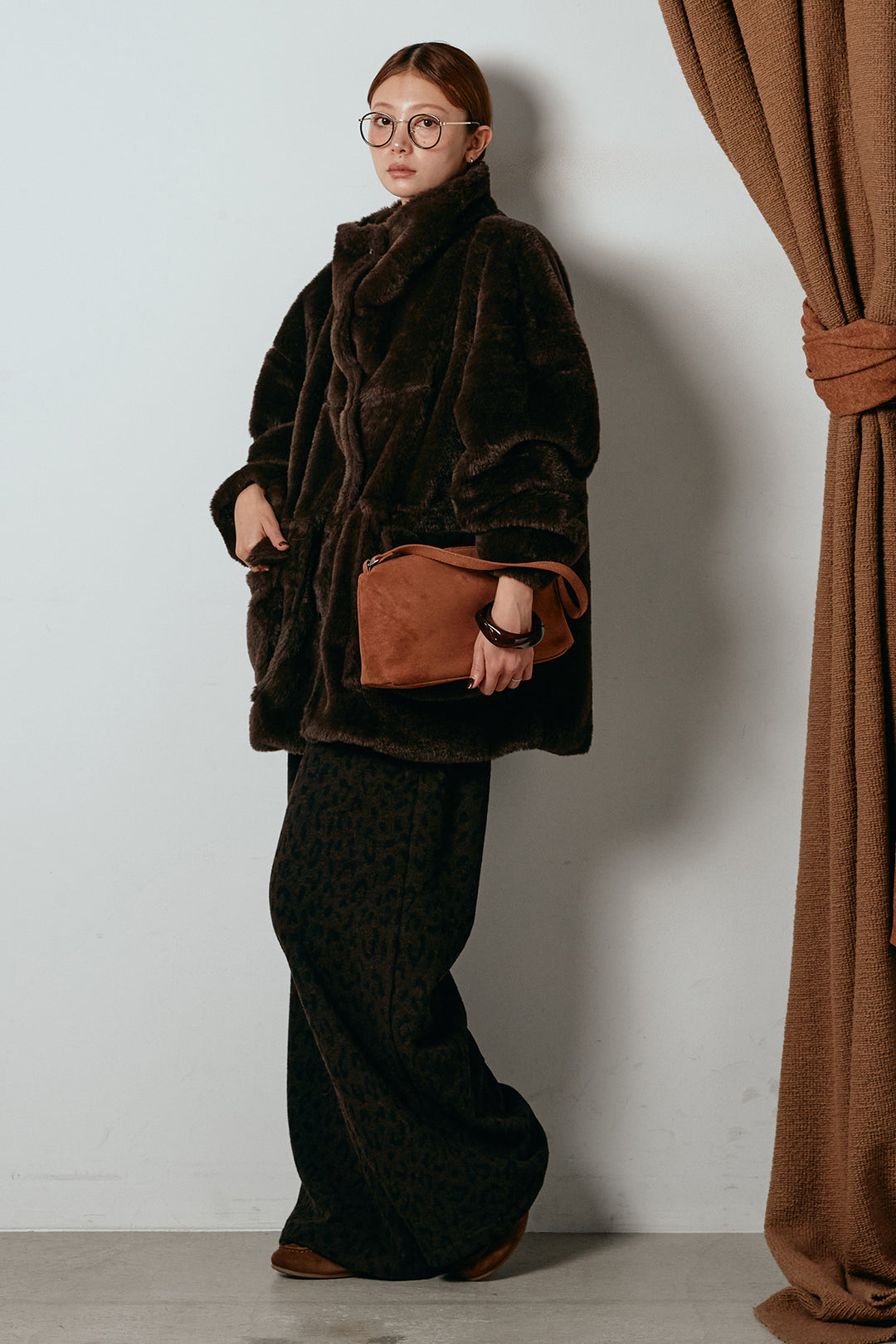 [SET]スタンドネックファーコート+レオパードジャガードニットパンツ(2set)